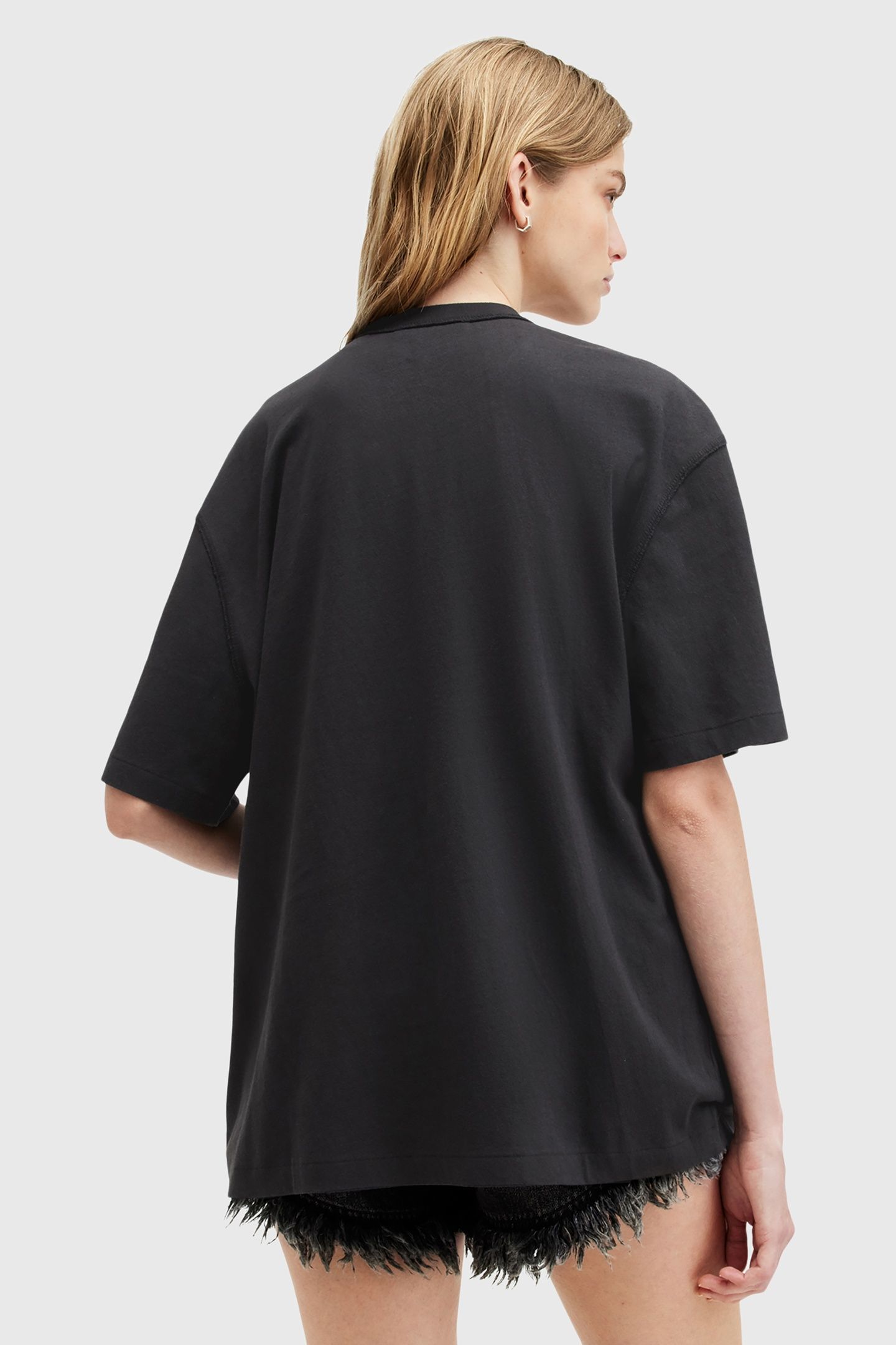 COVENANT EMB CREW WASHED BLACK 5