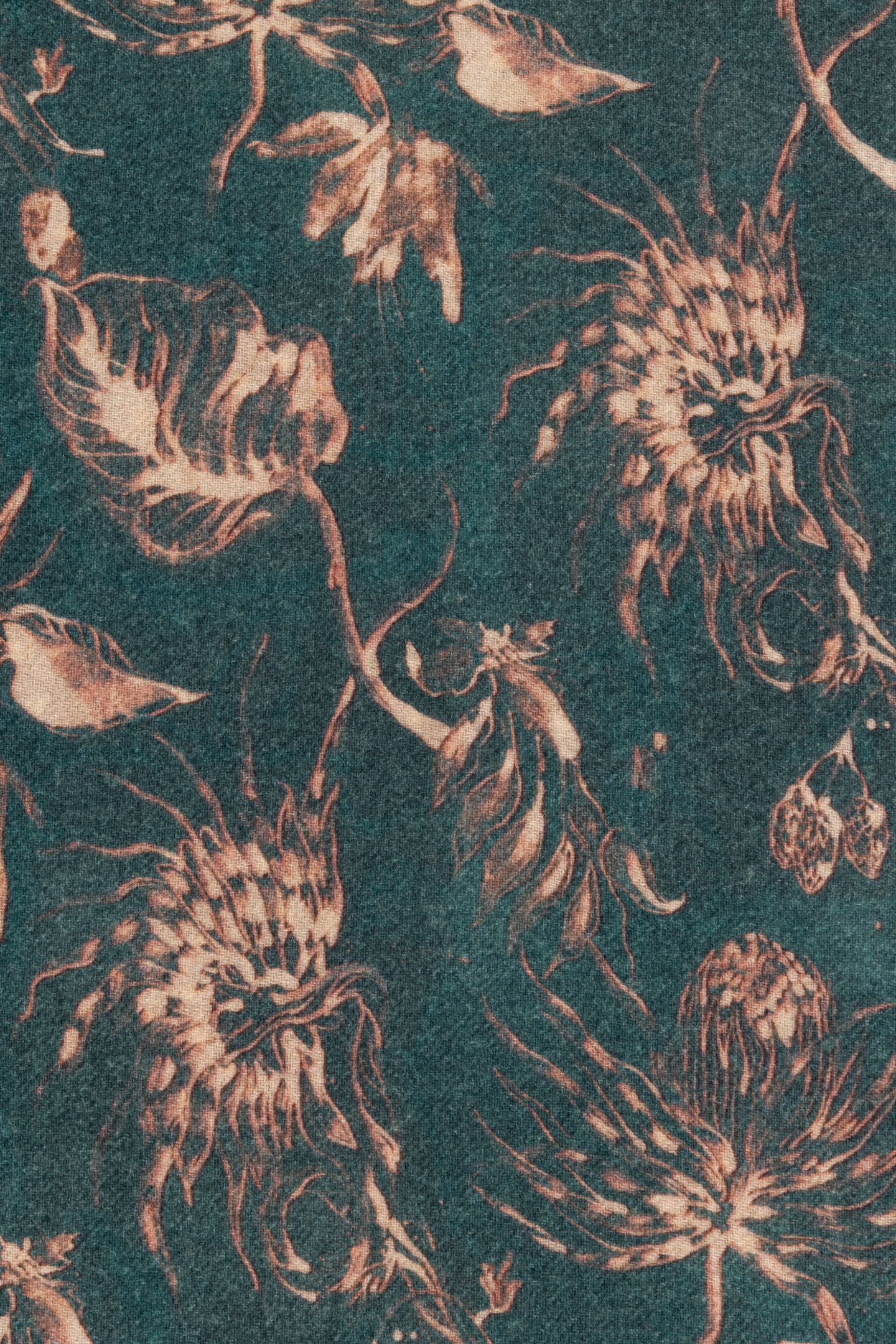 MEN SCARF THISTLEBERRY PETROL GREEN 6