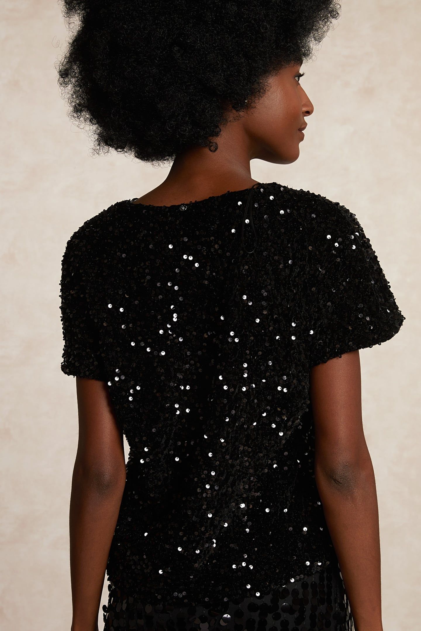 PAILLETTEN BLOUSE SHORT SLEEVES BLACK 2
