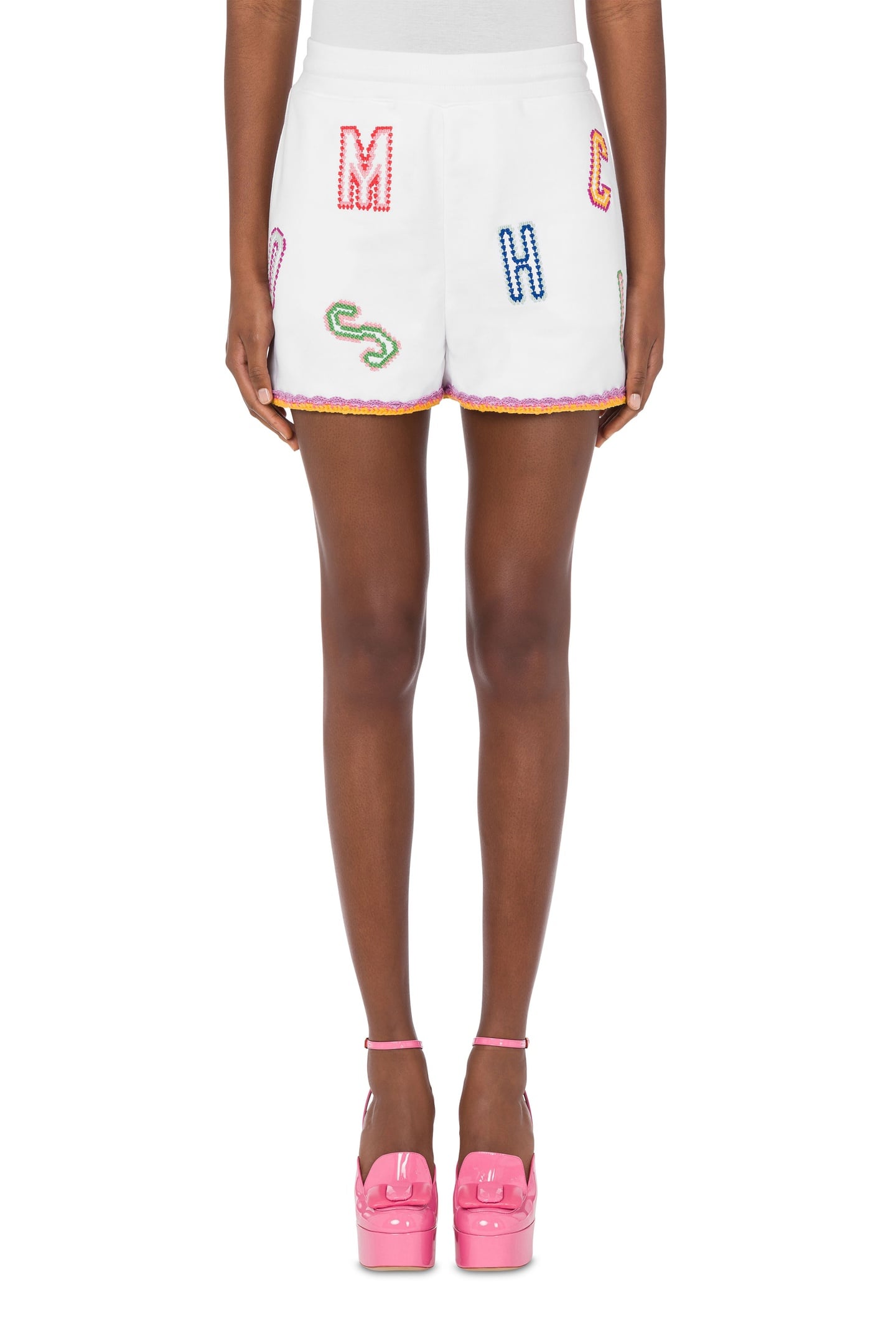 ORGANIC CROCHET LETTERING FLEECE SHORTS WHITE 1