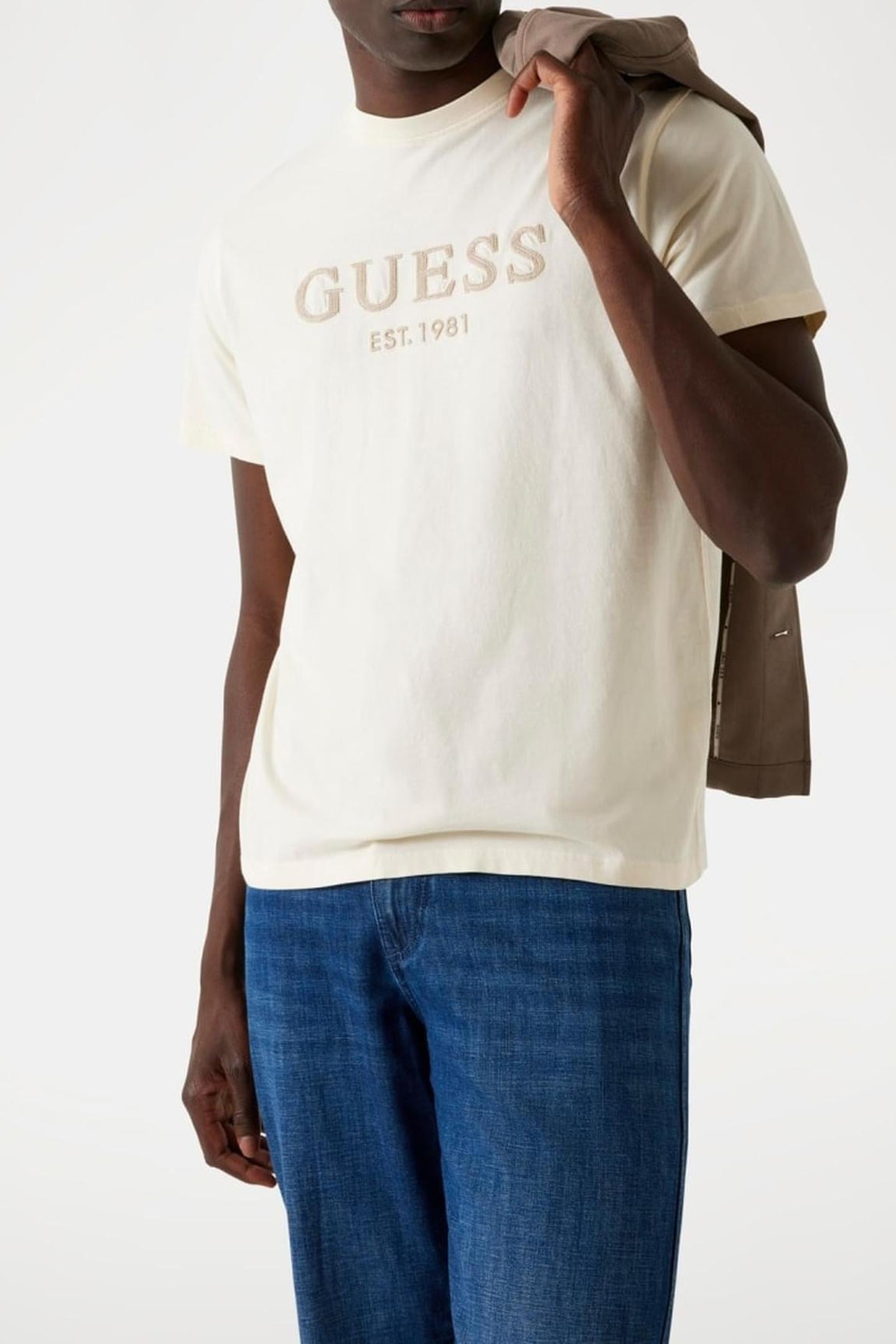 SS CN GUESS BOX LOGO PEARL WHITE 2