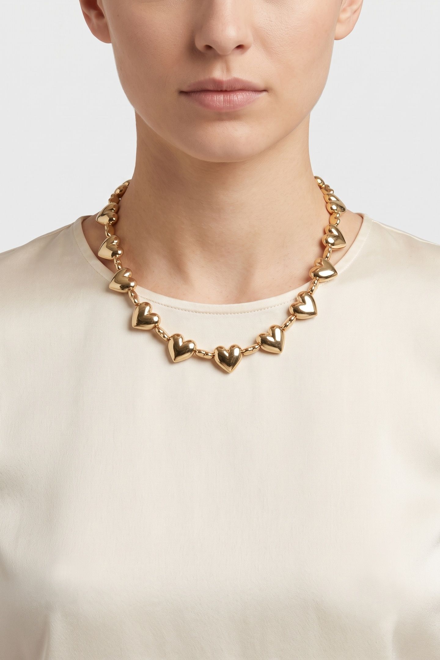 P KOURTNEY NECKLACE GOLD 1