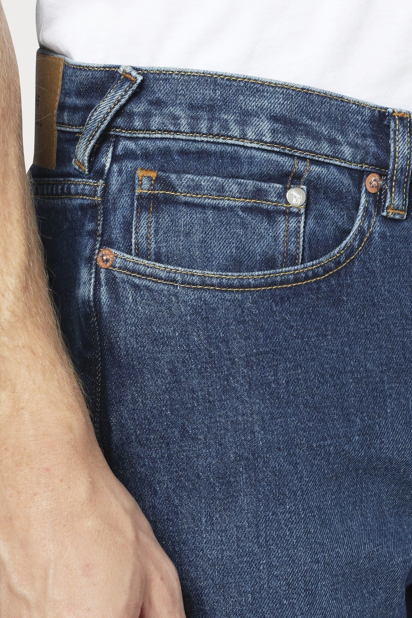 MENS TAPERED FIT JEAN MEDIUM BASE 6