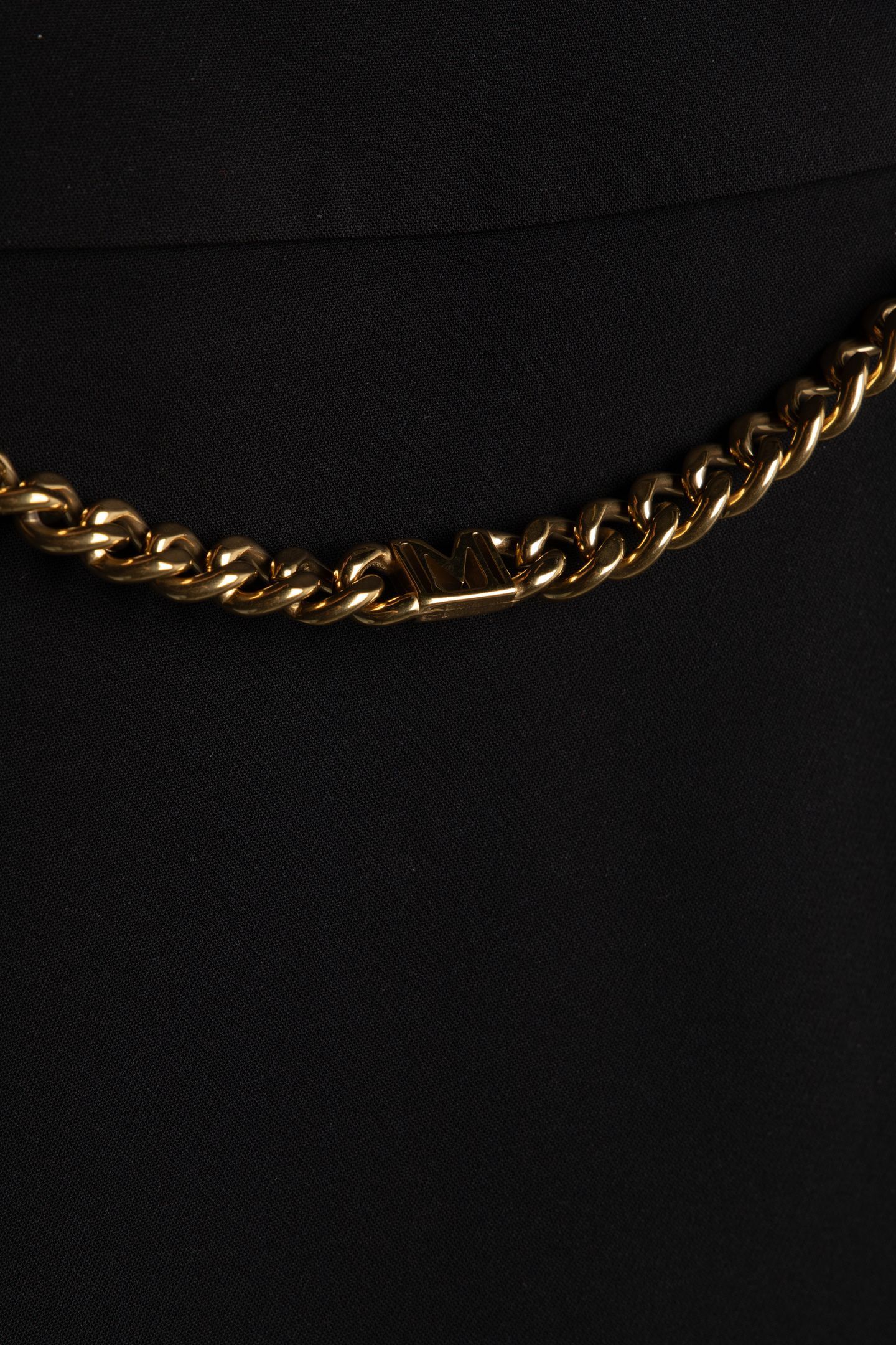 ELLA W/CHAIN MIDI SK JET BLACK A996 4