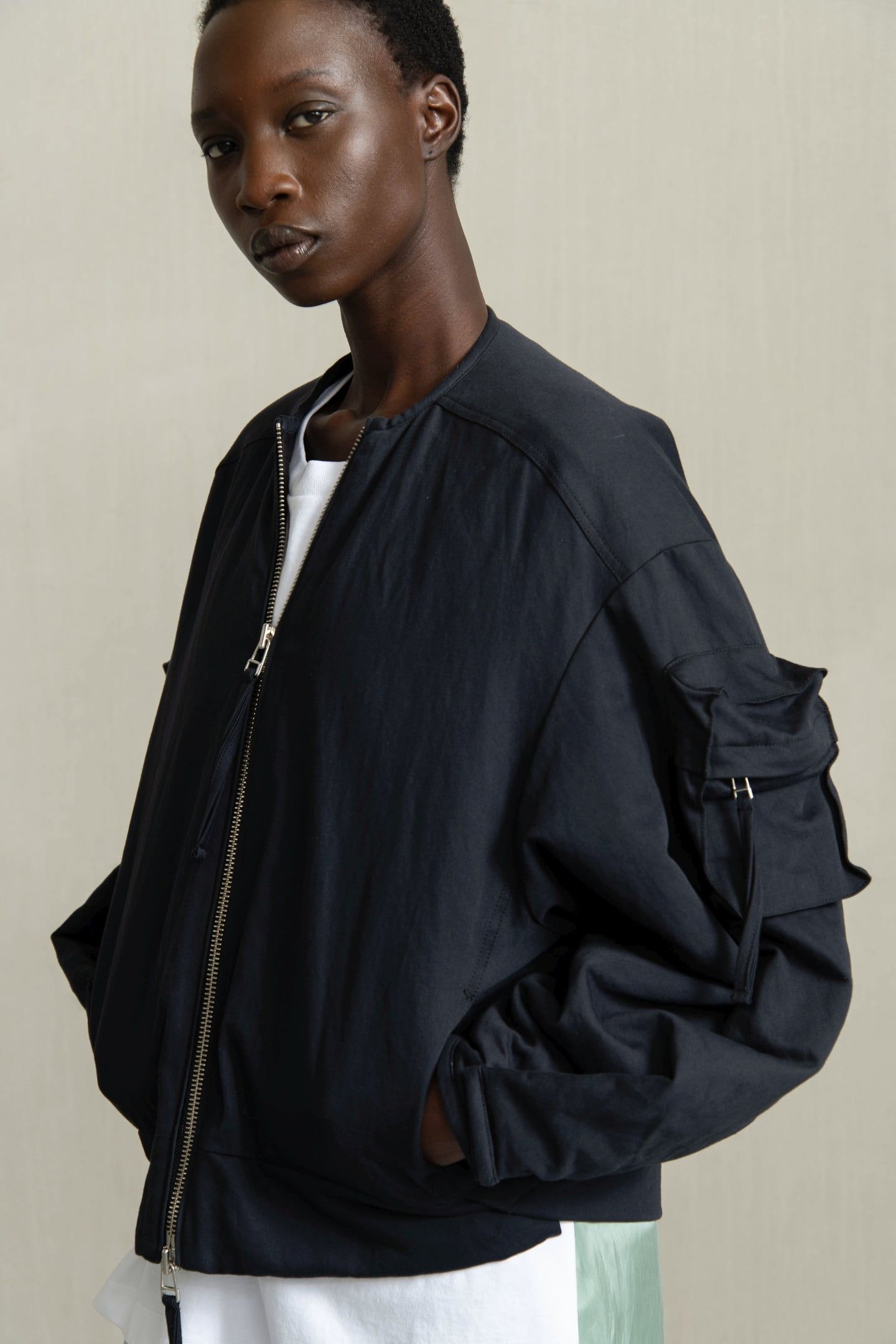 HELIA MIDNIGHT 1