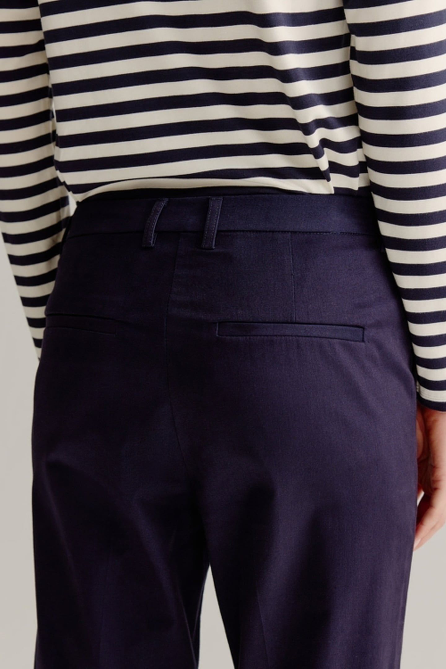 LUISA PANTS NAVY 5
