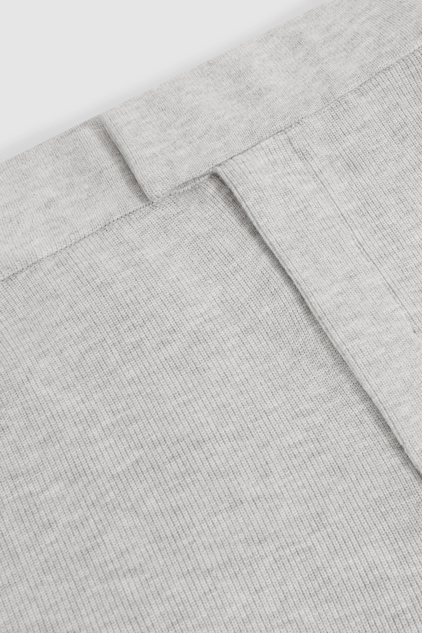KNITTED TROUSER SOFT GREY 4