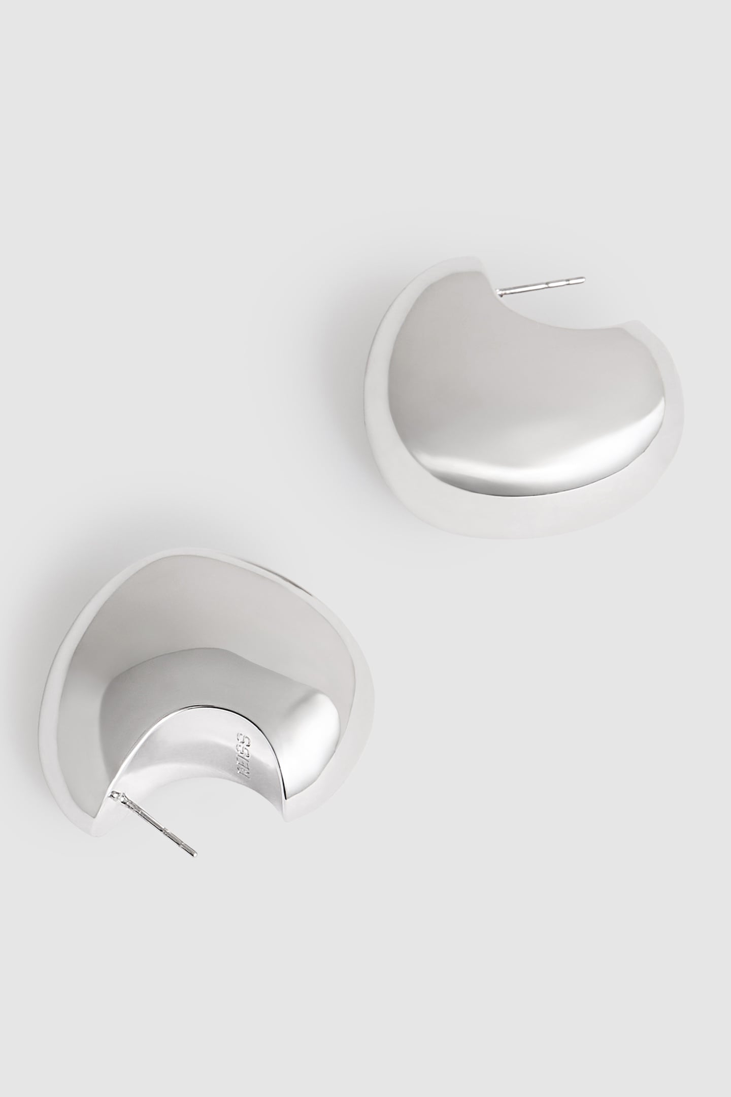 CURVE SCOOP EARRINGS SILVER TONE 3