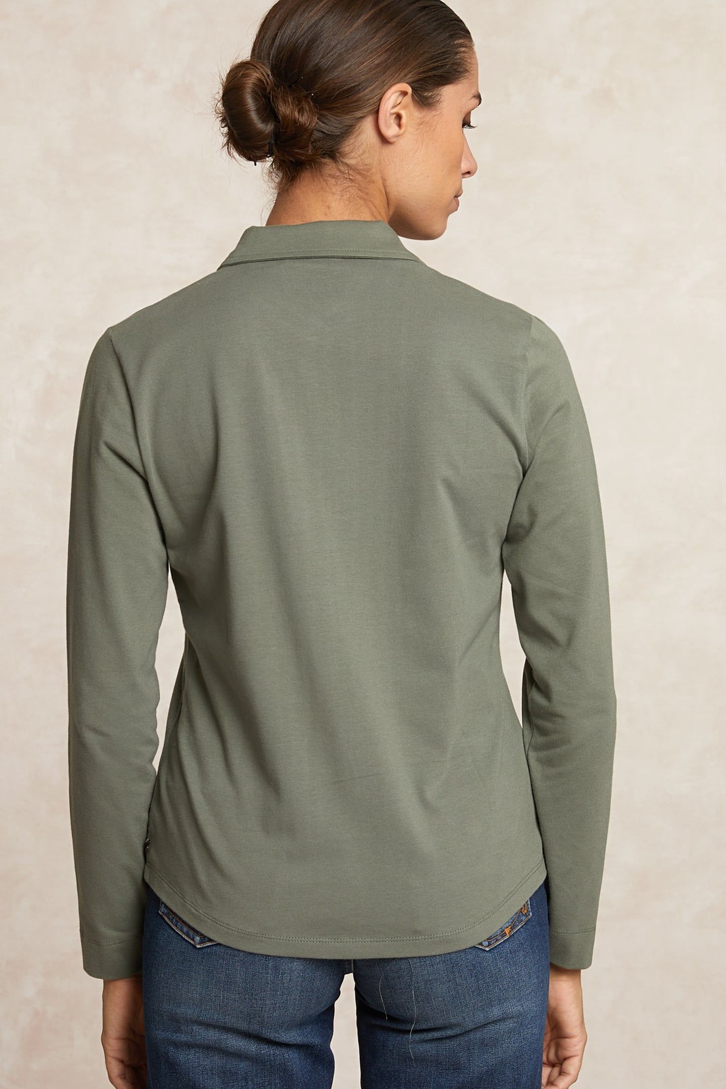 CLASSIC PLEATED T-SHIRT KHAKI GREEN 2