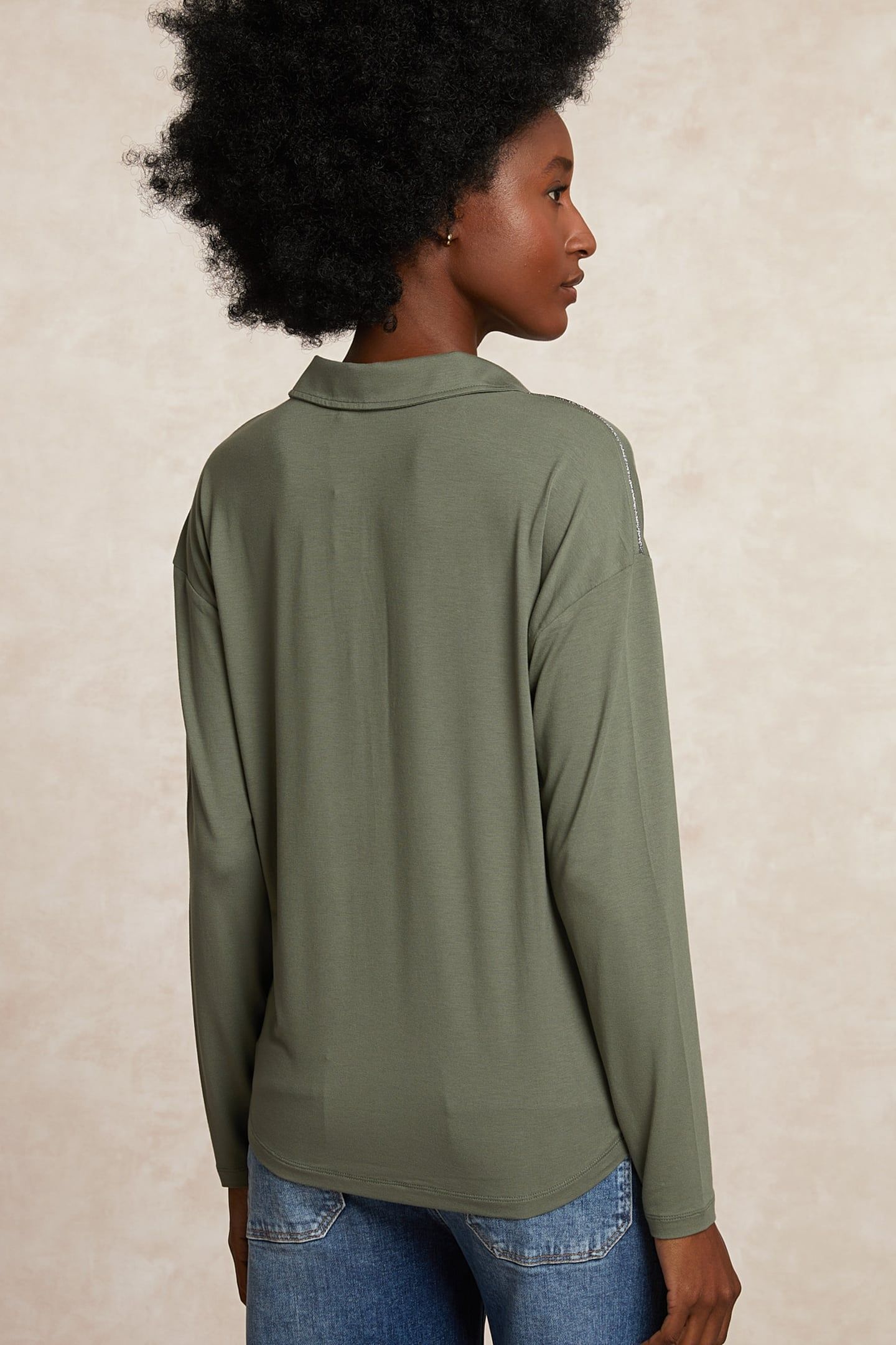 VISCOSE V-NECK BLOUSE GLITTER DETAIL KHAKI 2