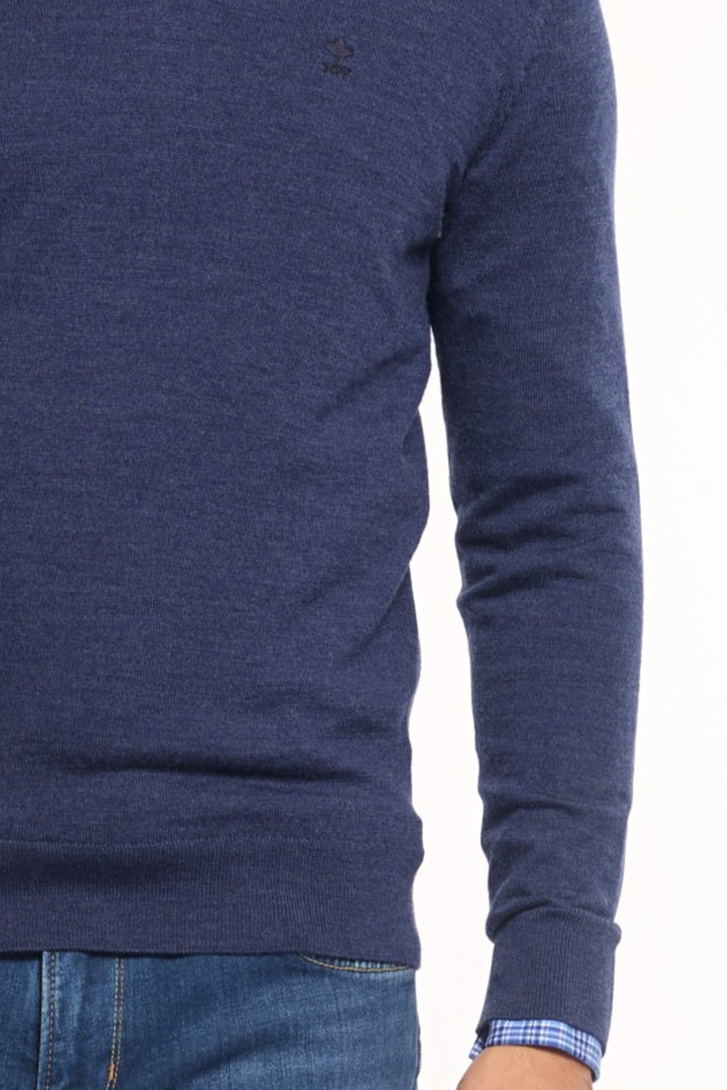 MER BSC CF V-NECK SWT BLUE 3