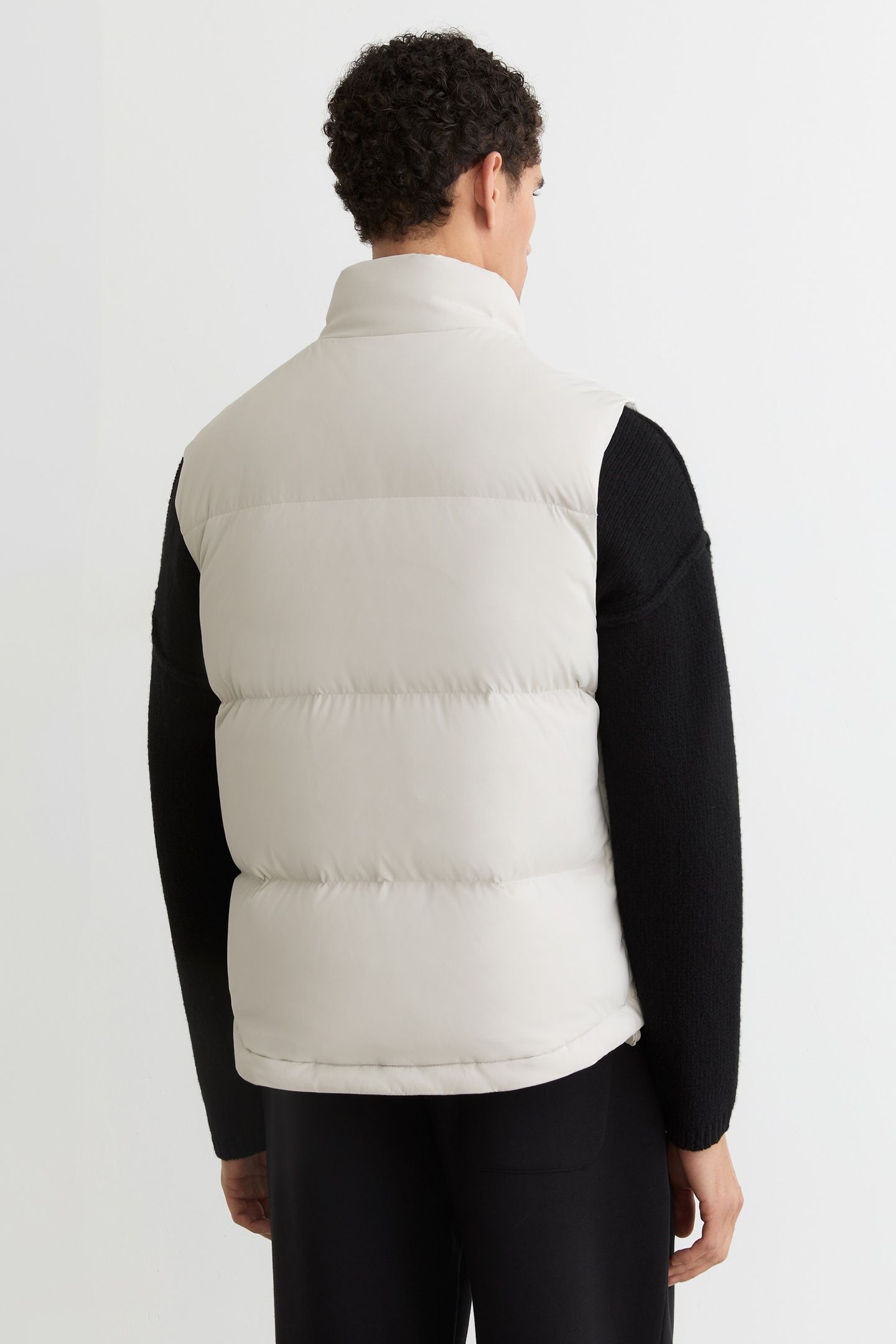 QUILTED ZIP THROUGH PUFFER GILET LIGHT STONE 3