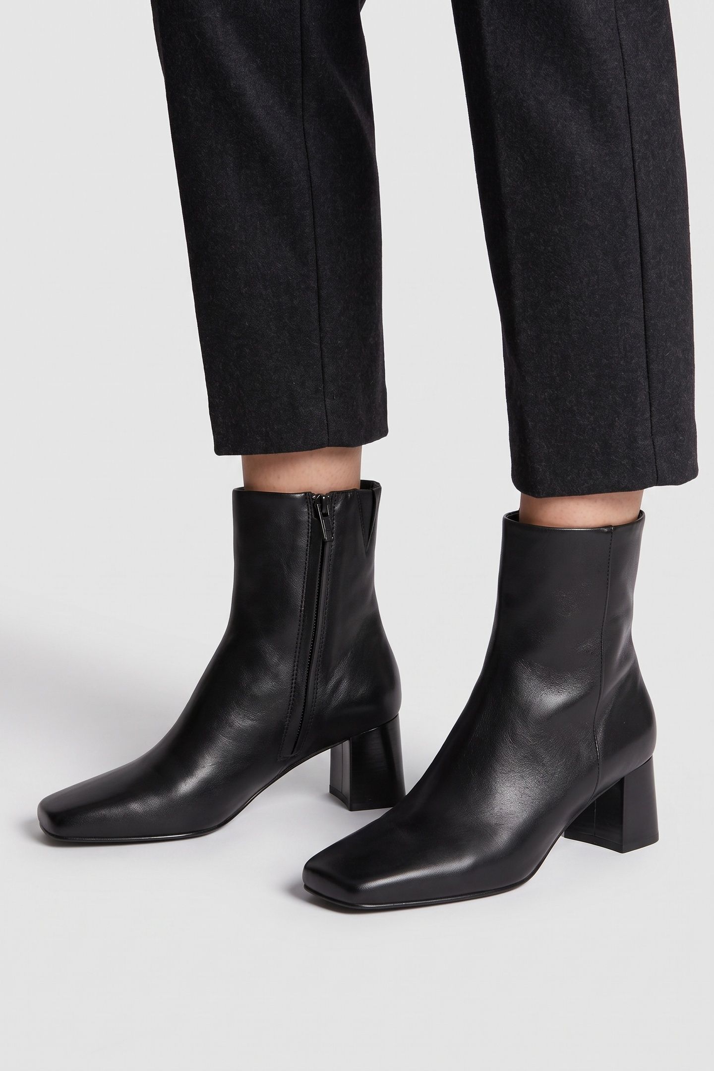 ODETTE LS BOOT BLACK 2