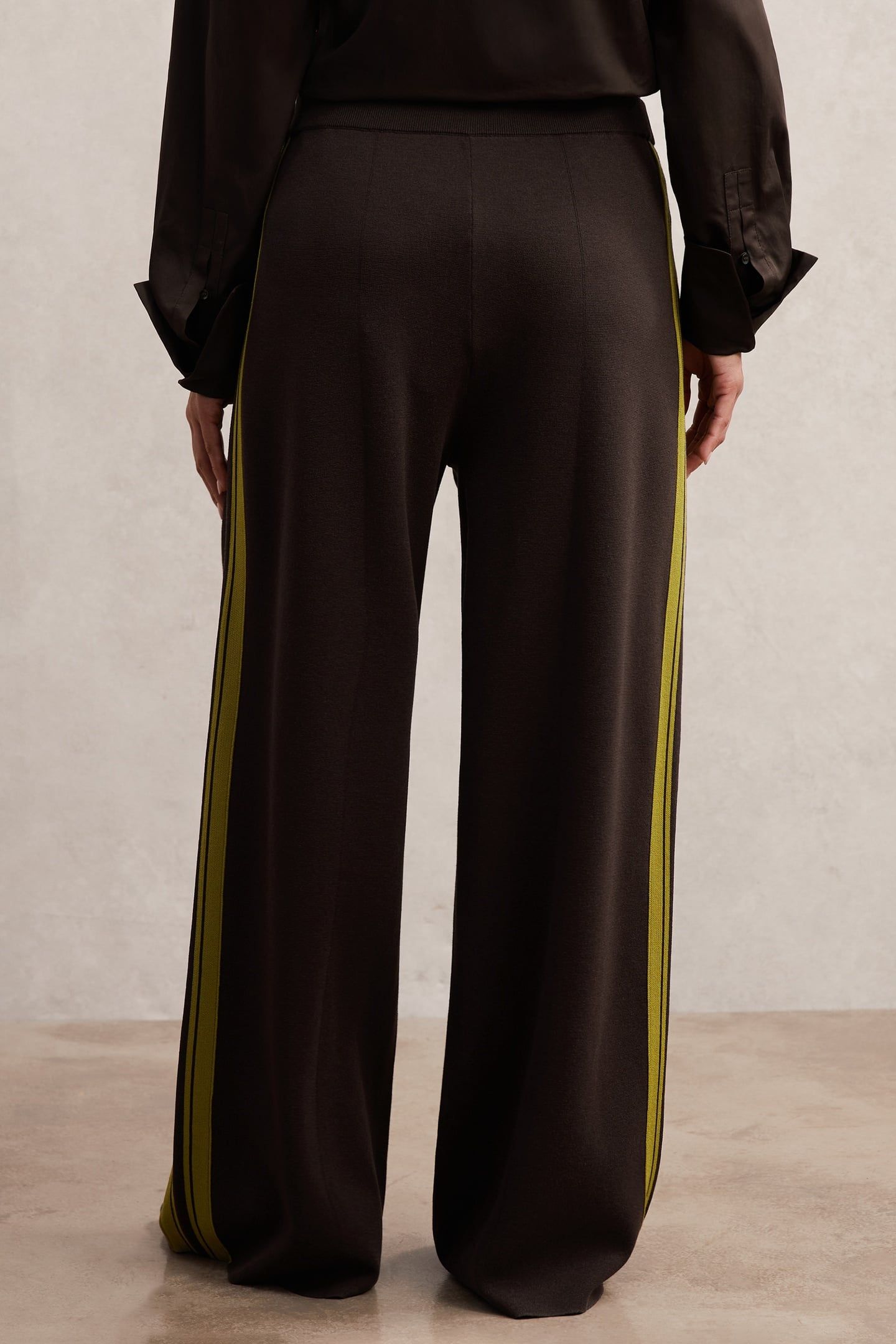KNITTED WIDE LEG SIDE STRIPE TROUSER BERRY 2