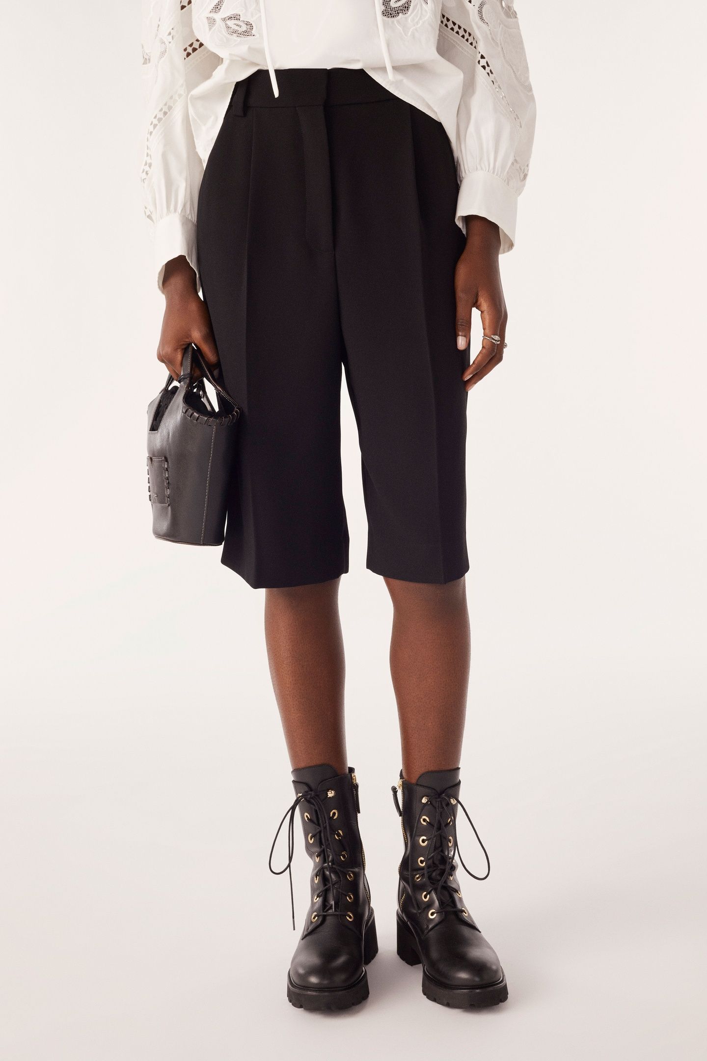 BERMUDA SHORT BLACK 1