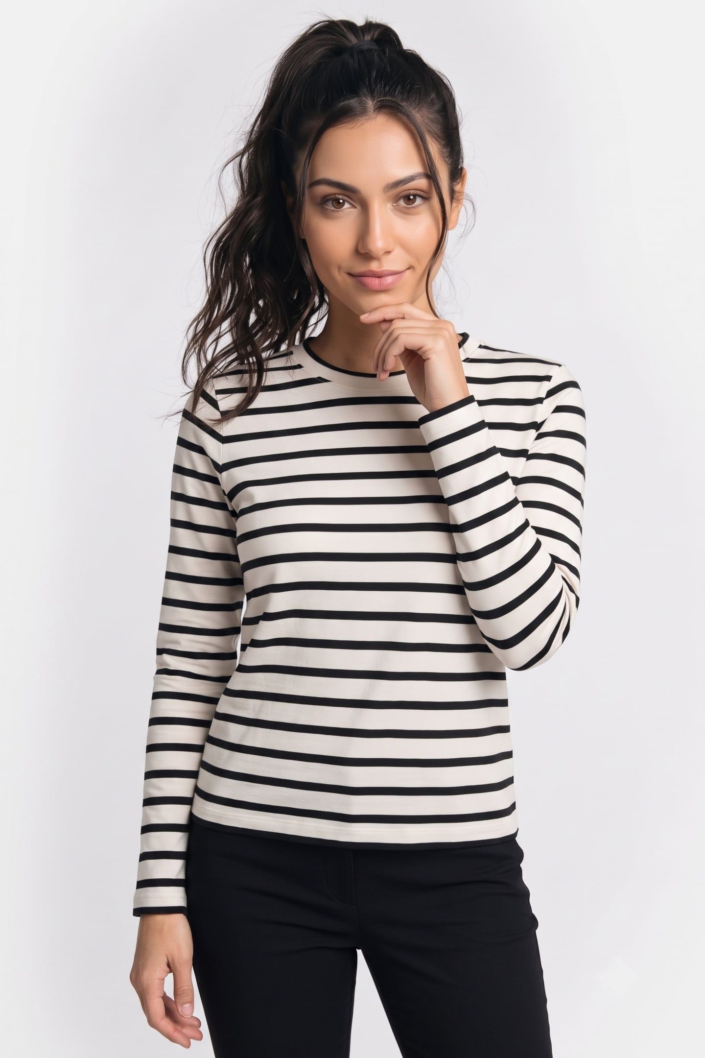 NINA SIGNATURE LONG-SLEEVE WHITE 1