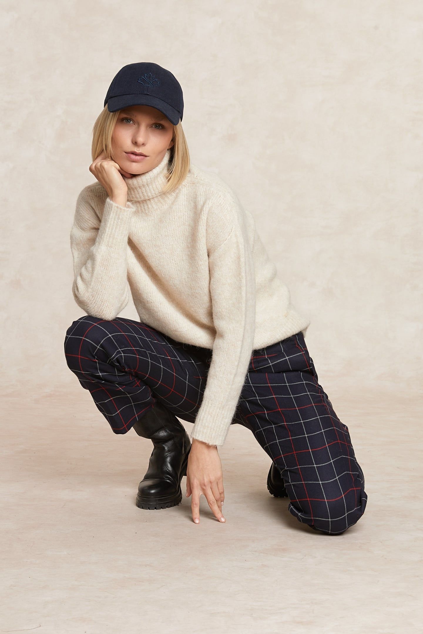 CLASSIC CHECKED 7/8 PANTS BLUE/RED MULTI 1