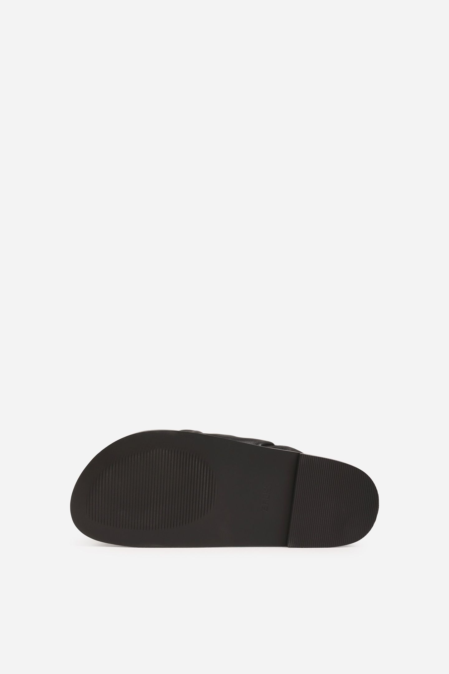 YLA-NA LOW SHOE BLACK 7