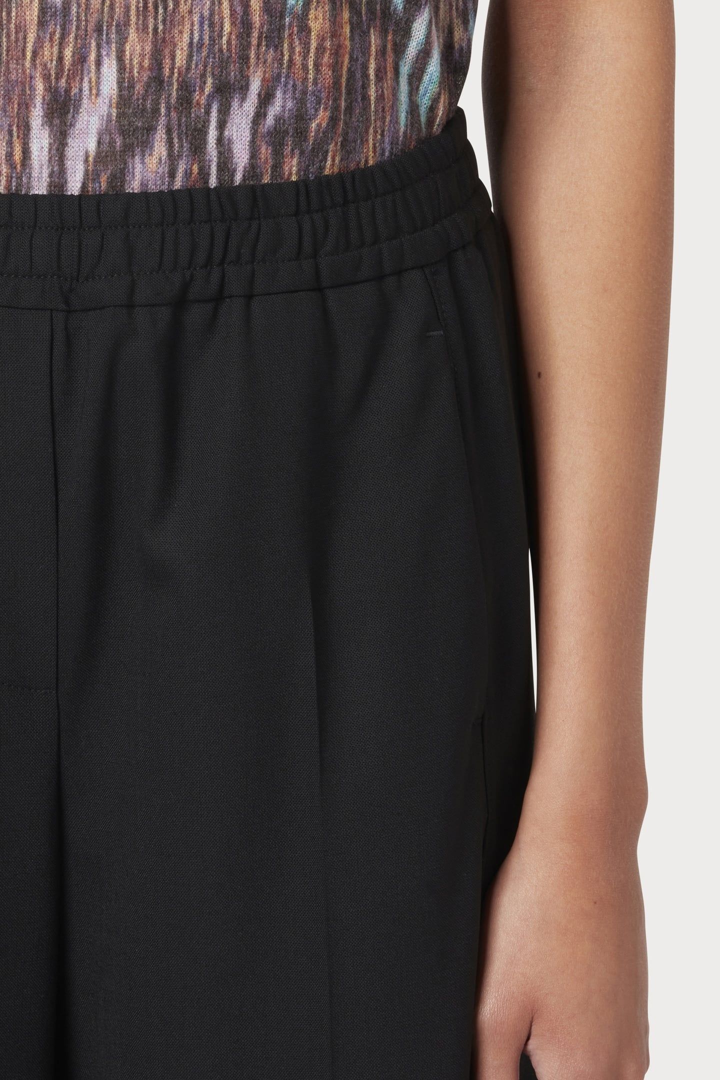 WOMENS TROUSER BLACK 9