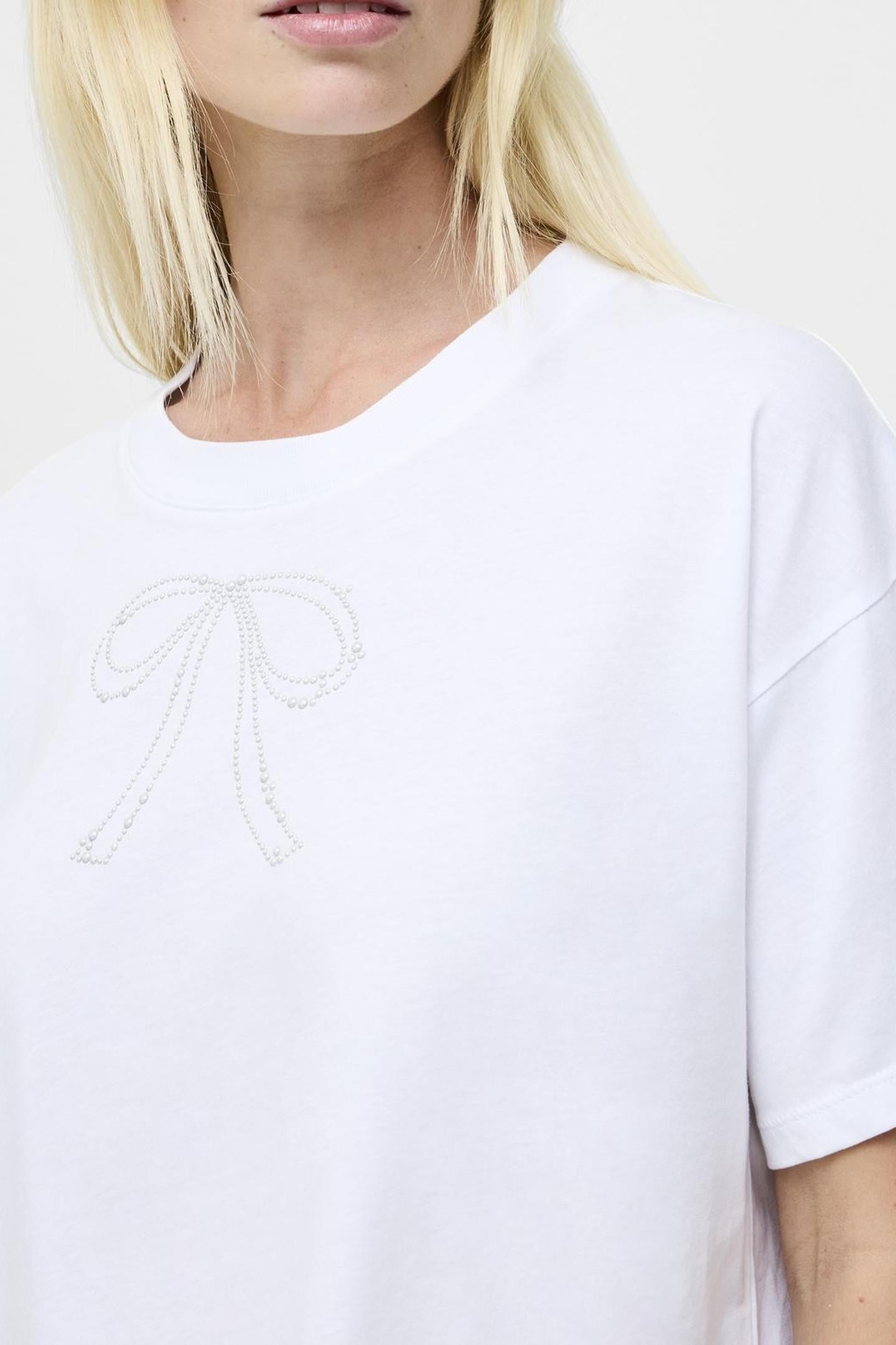 PEARL HOTFIX BOW S/S TEE LINEN WHITE 3