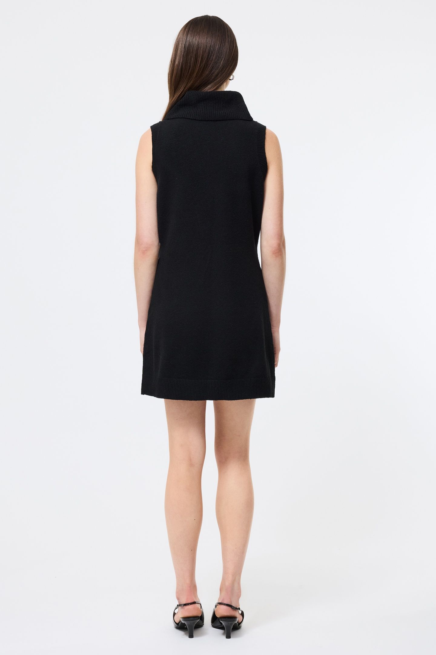 VHARI SLVLSS TURTLENECK DRESS BLACK 3