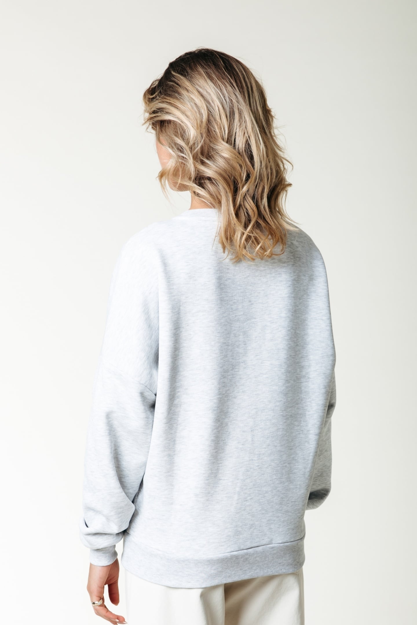 RACER LOGO DROPPED SHOULDER SWEAT LIGHT GREY 3