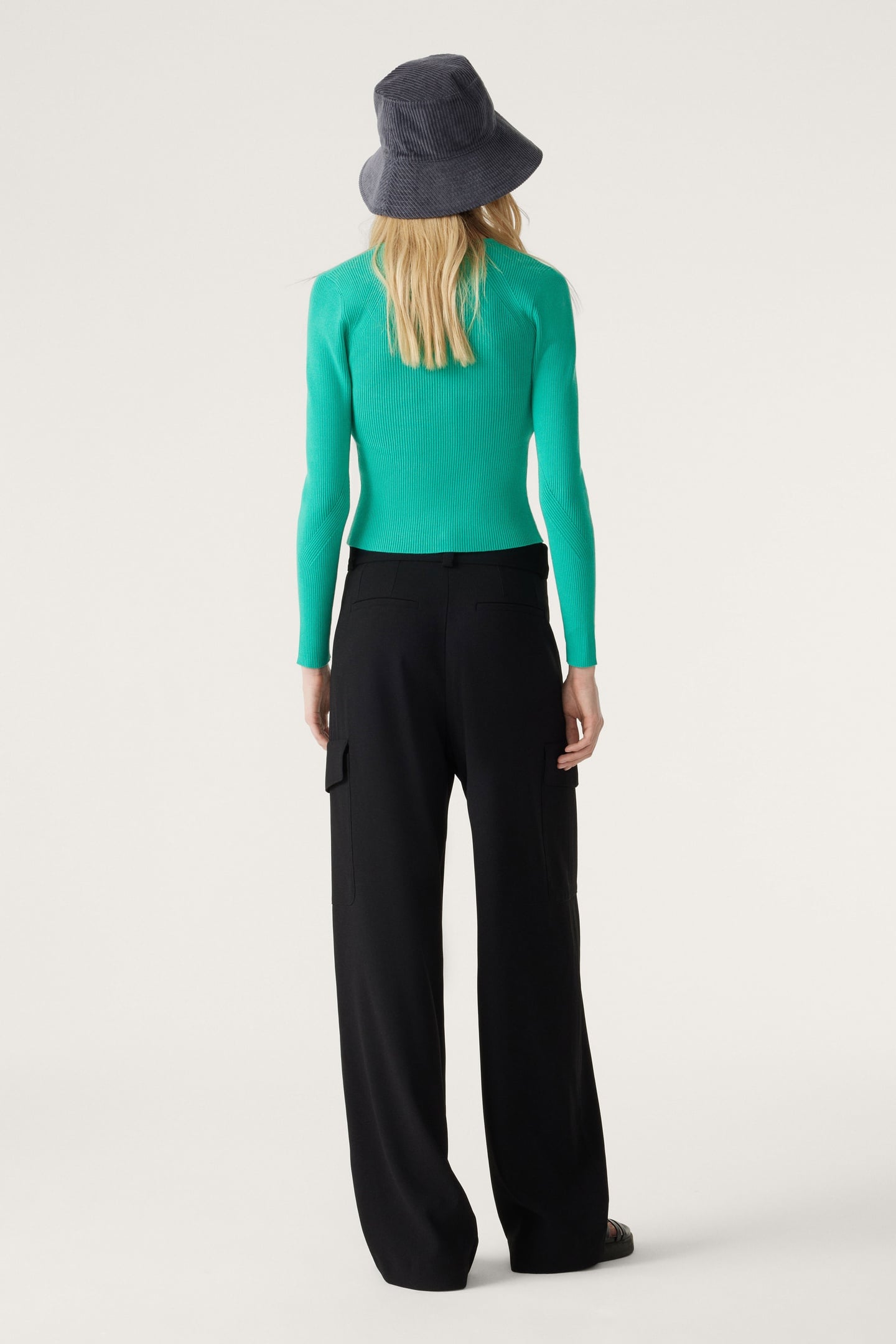 LONG SLEEVES KNIT VERT 3