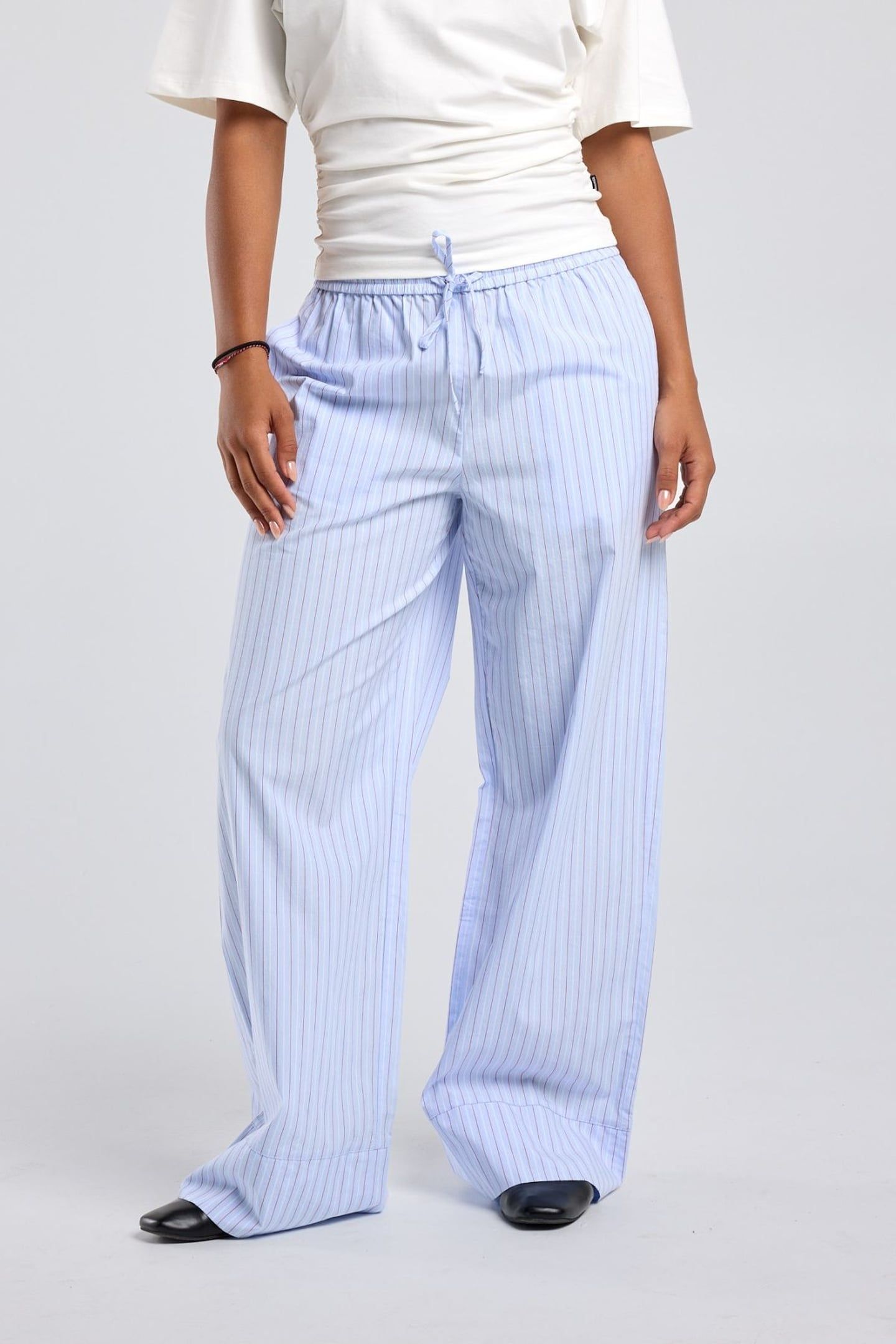 PIP BLUE/WHITE 1