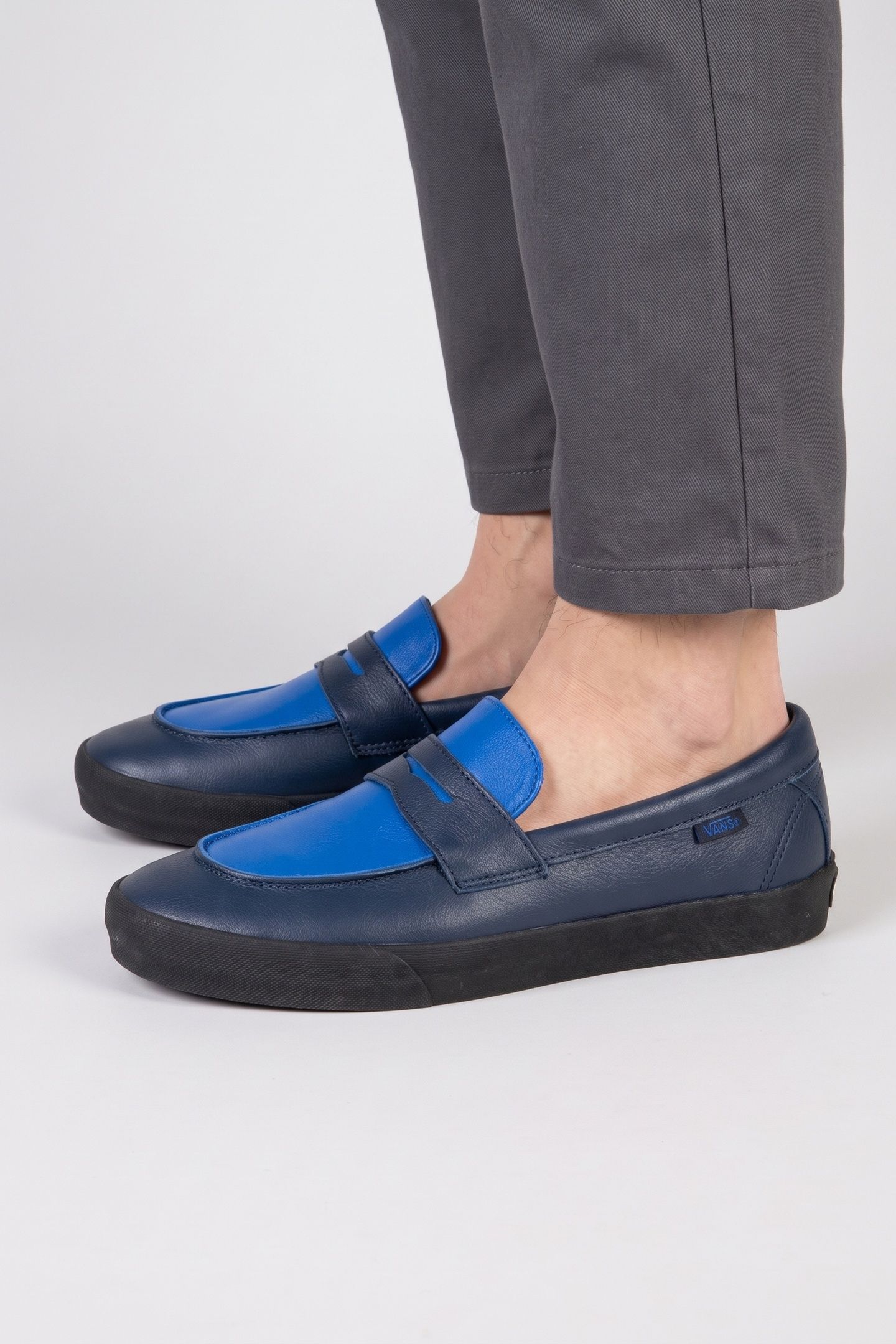 SKATE LOAFER BLUE 2