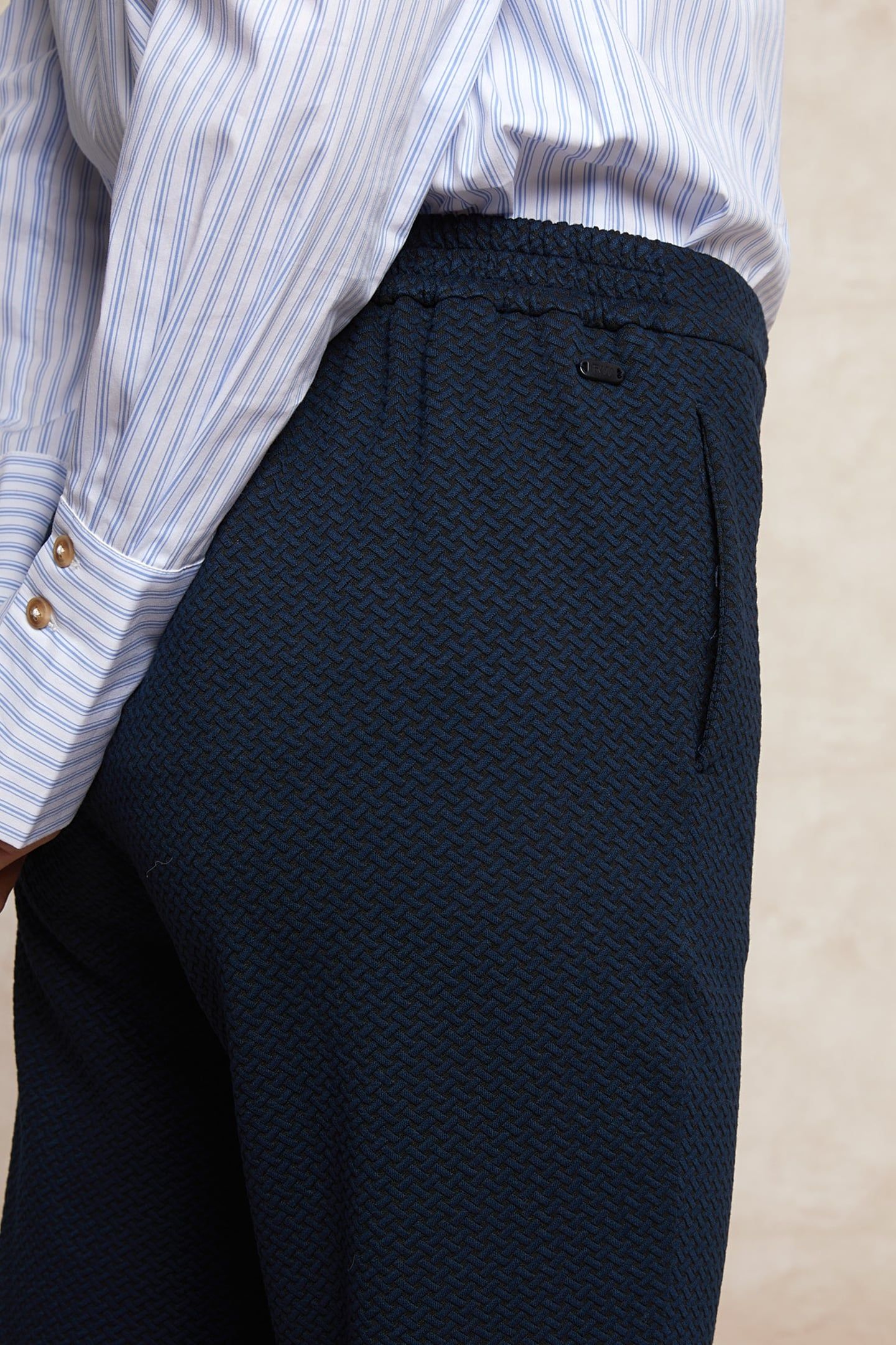 CLASSIC HERRINGBONE PANTS BLUE BLACK 4