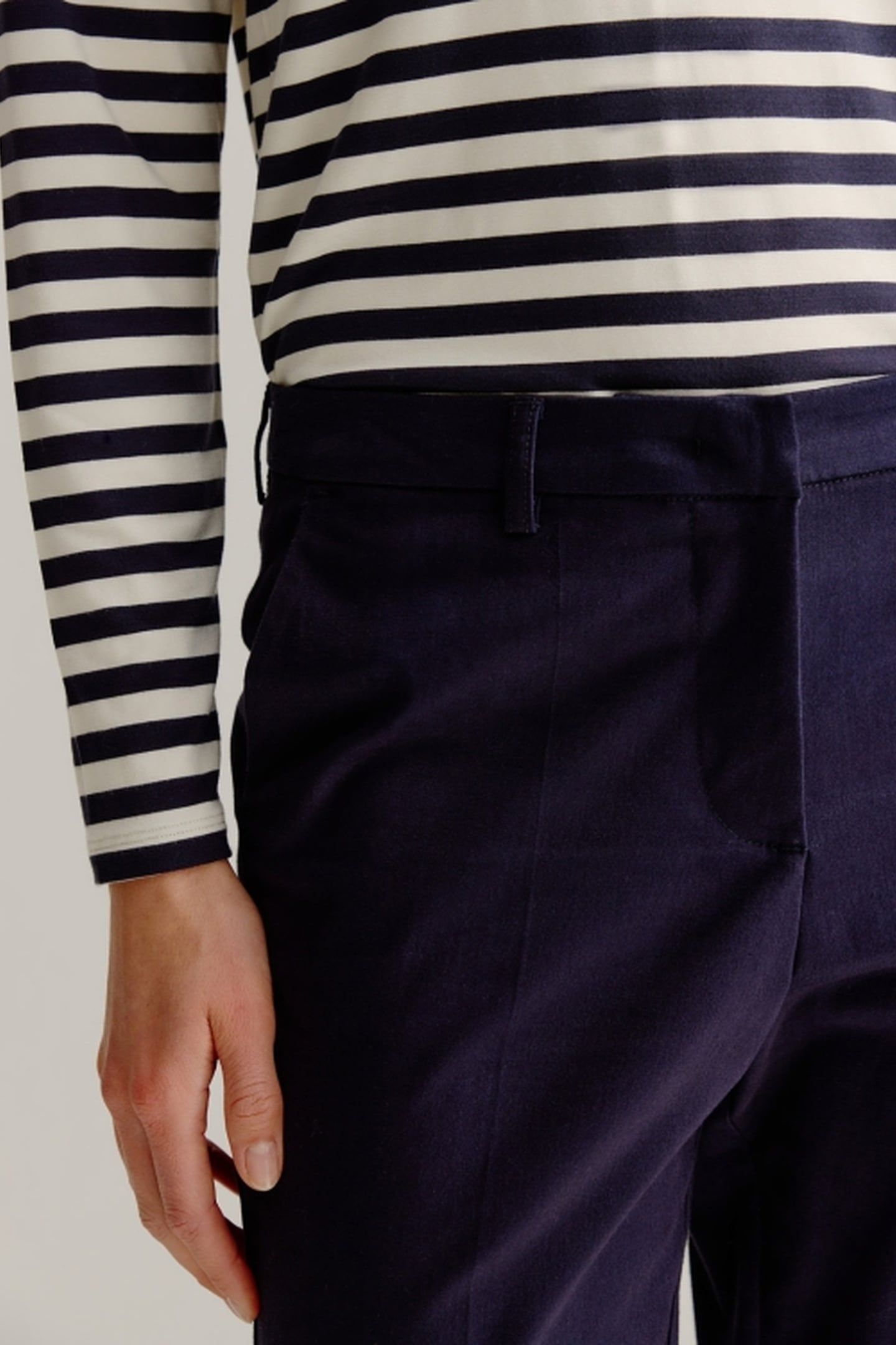 LUISA PANTS NAVY 6