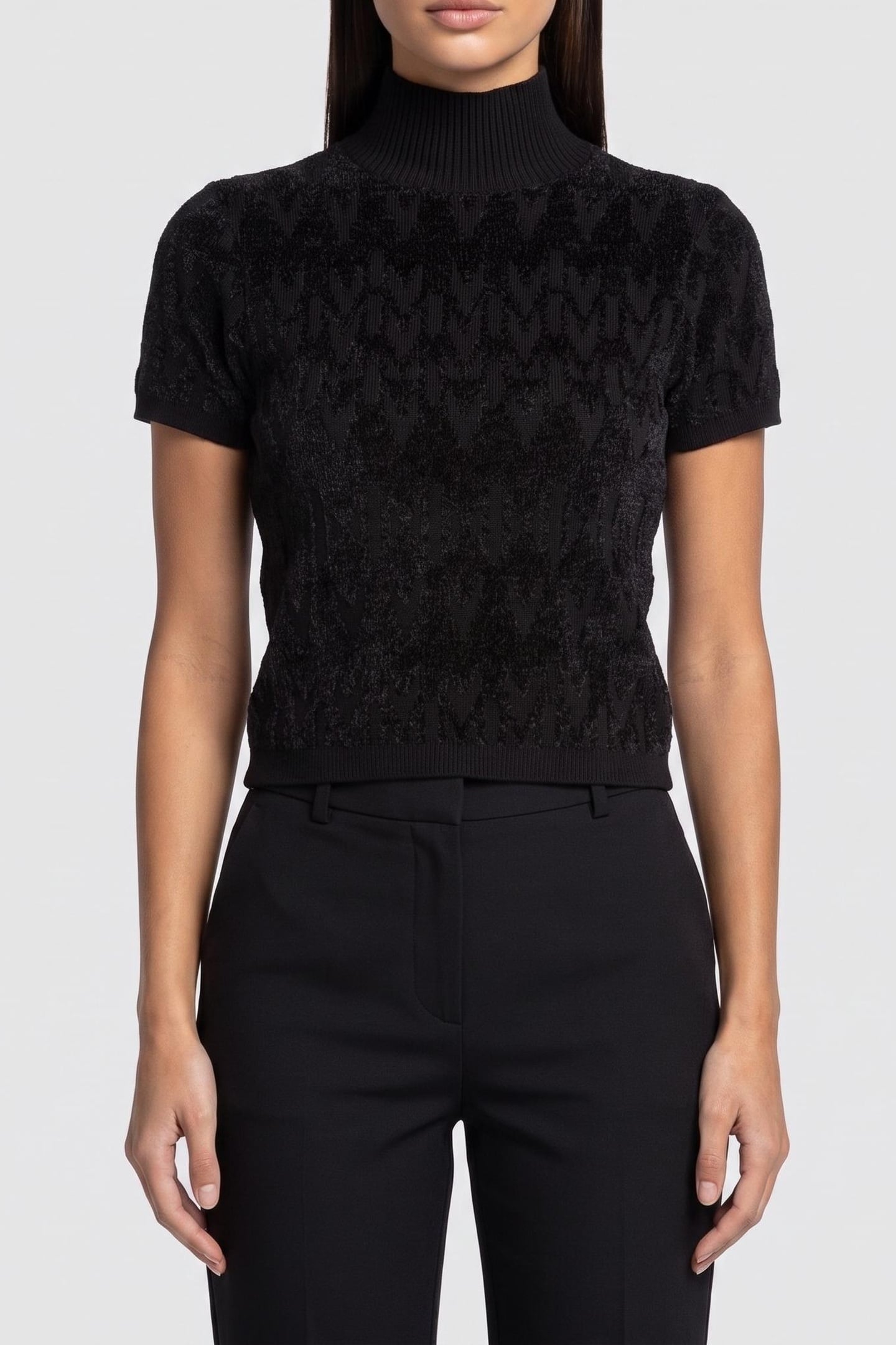 ADELE LOGO CHENILLE JET BLACK A996 1