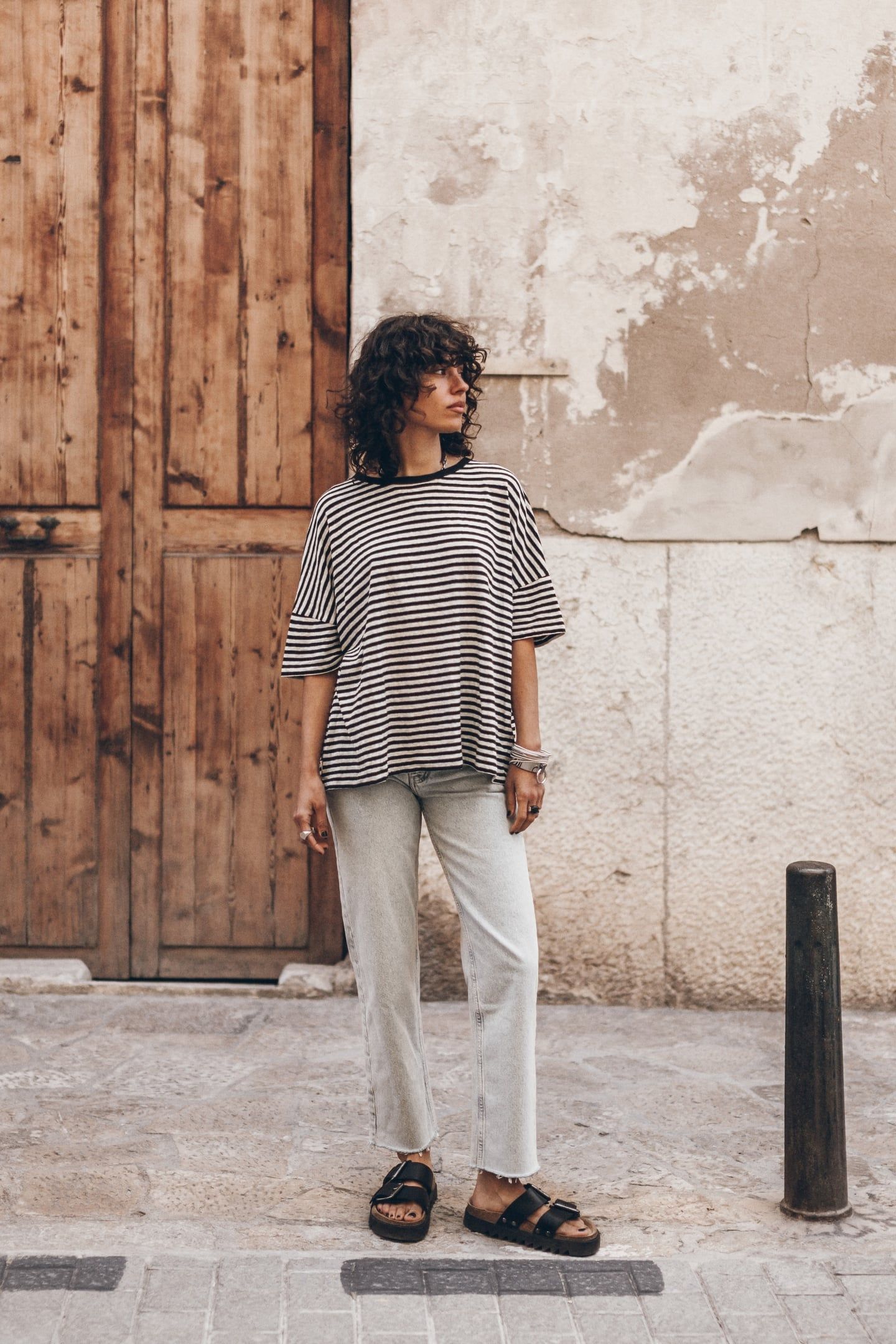 THE STRIPED LONG LOOSE THIN LINEN T-SHIRT WHITE 1