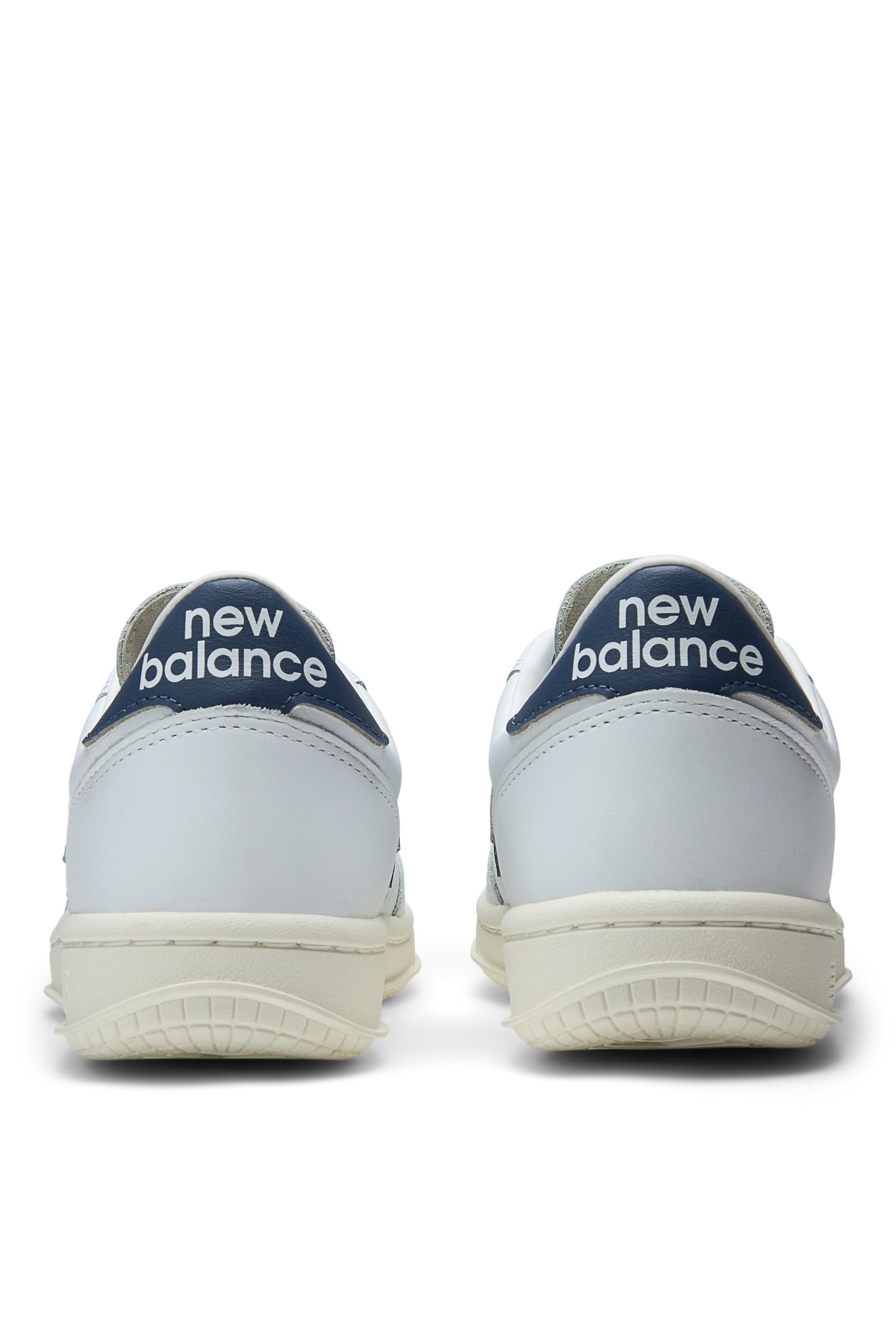 UNISEX T500 WHITE 6