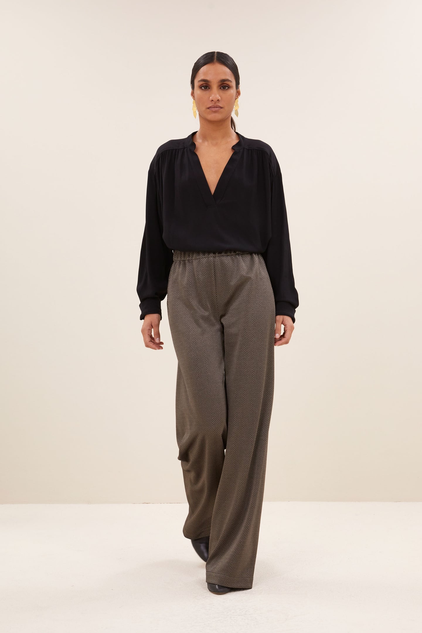 LISSA HERRINGBONE PANTS BISCUIT 3