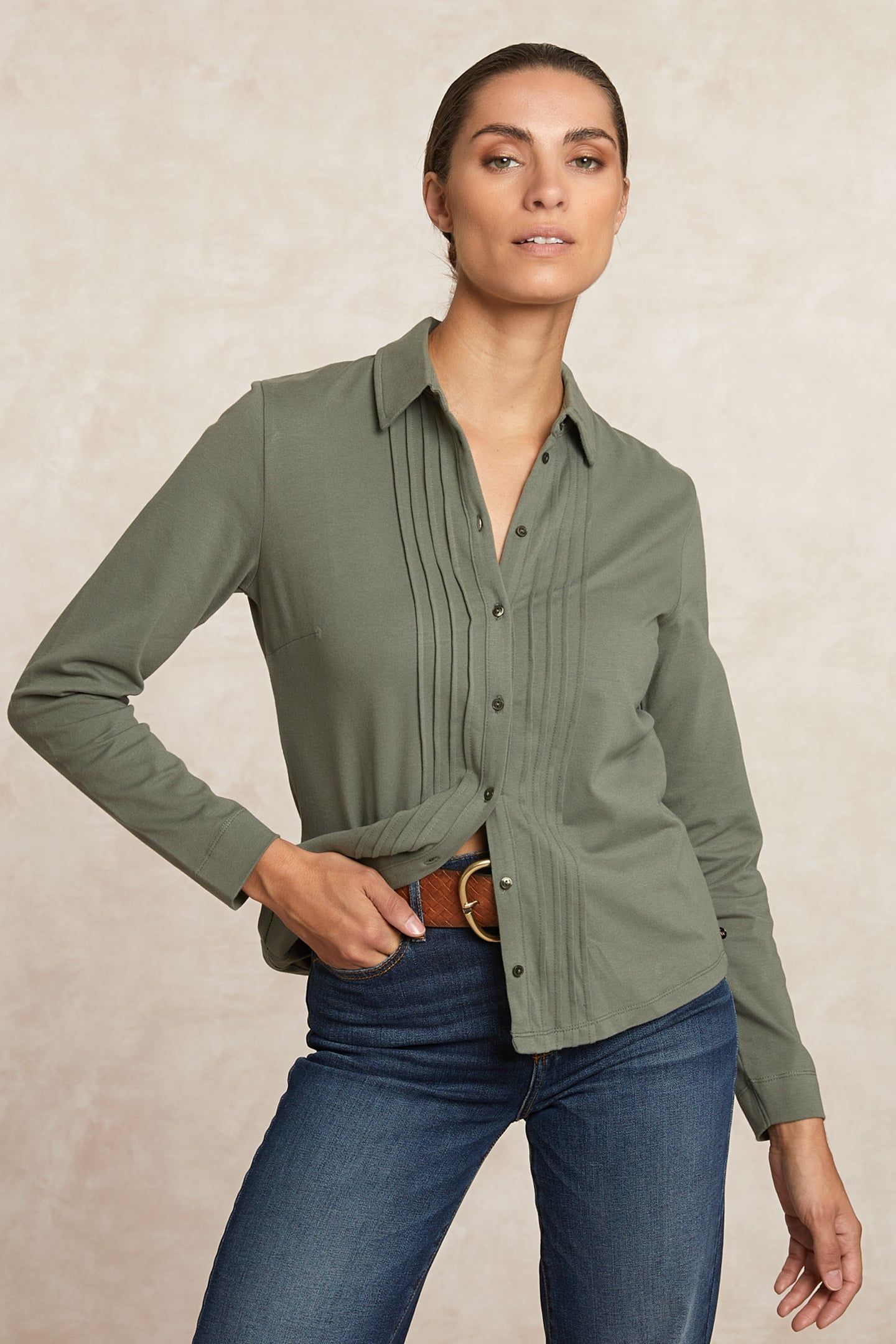 CLASSIC PLEATED T-SHIRT KHAKI GREEN 3