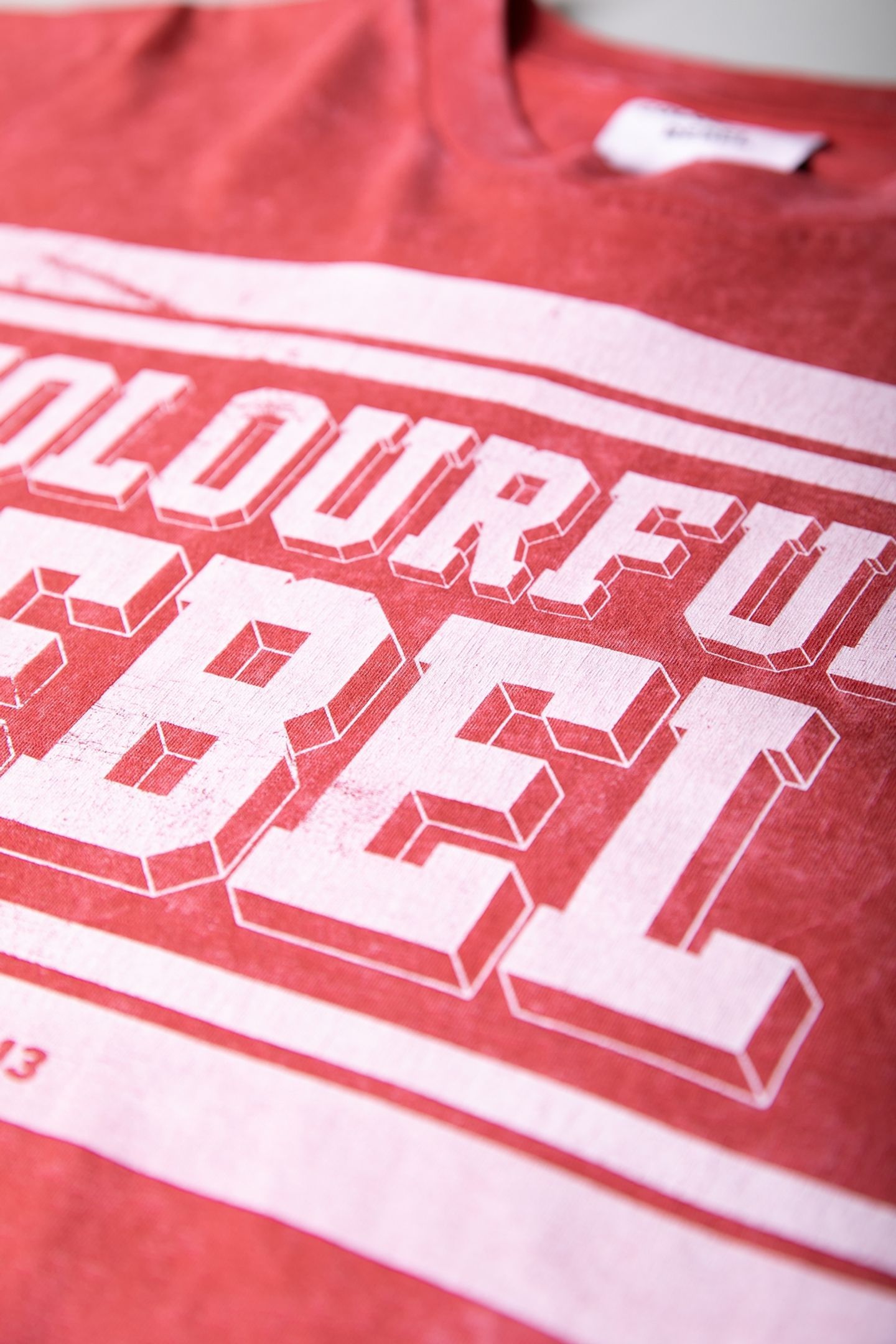 LOGO BLOCK ACID WASH LOOSEFIT TEE RACING RED 8