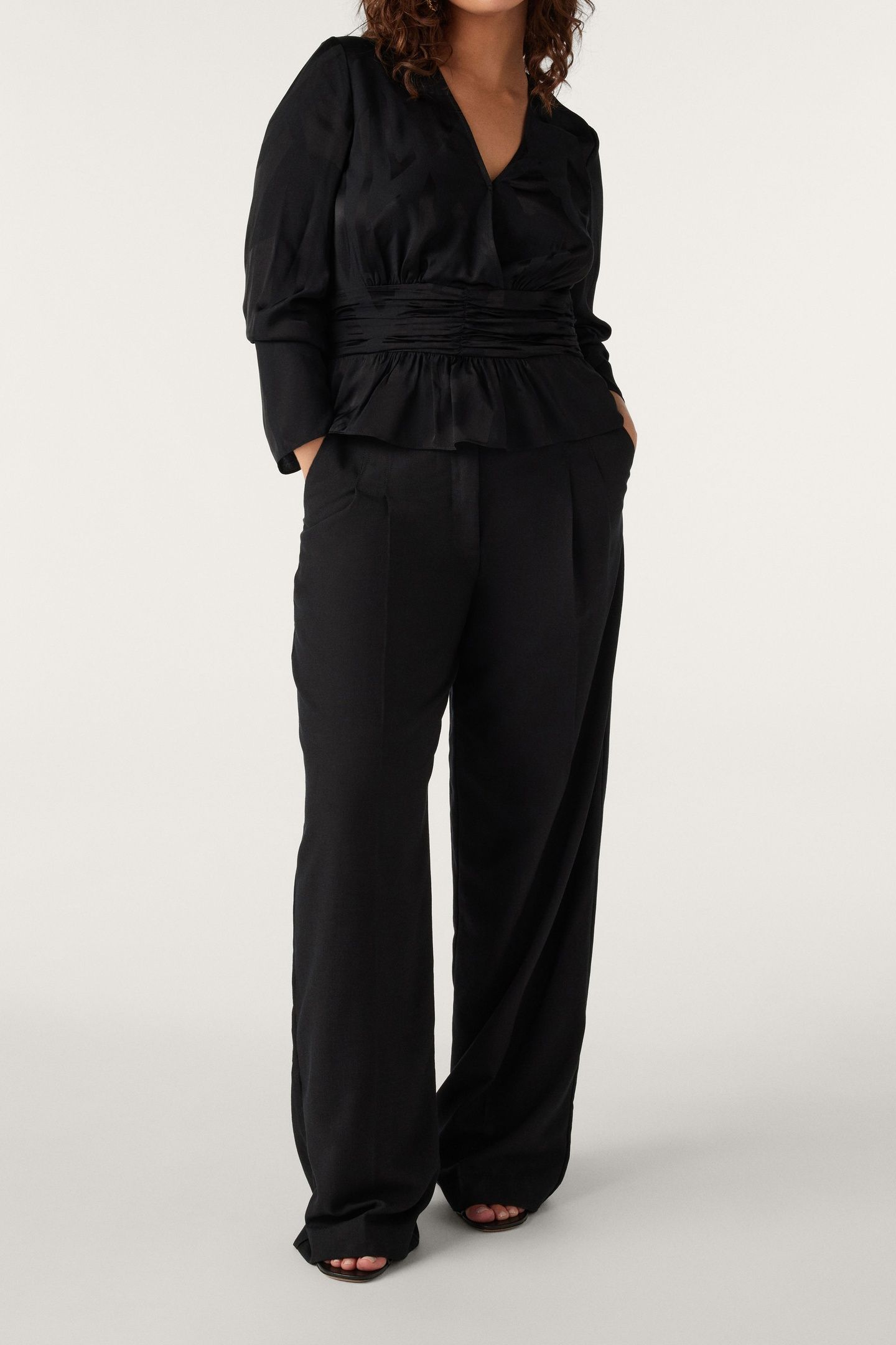 LONG SLEEVES TOP CARBONE 1