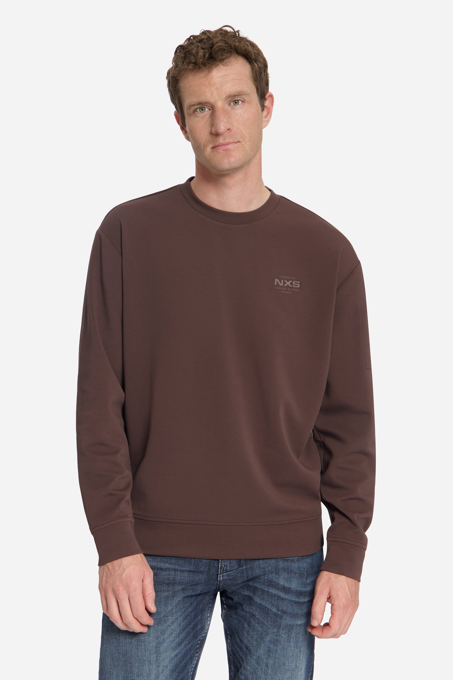 SWEATER CREWNECK DARK BROWN 2