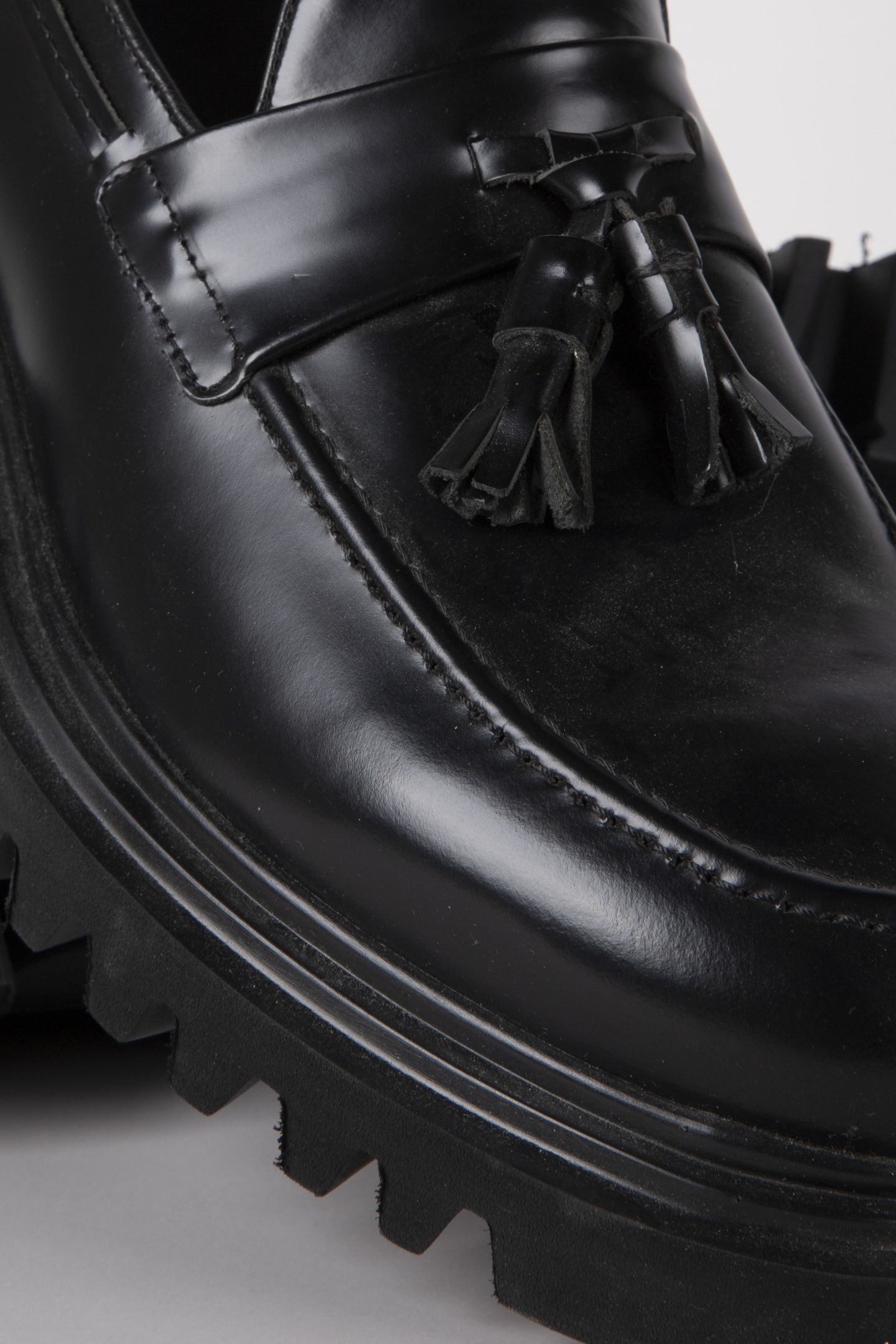 VINE LOAFER BLACK 3