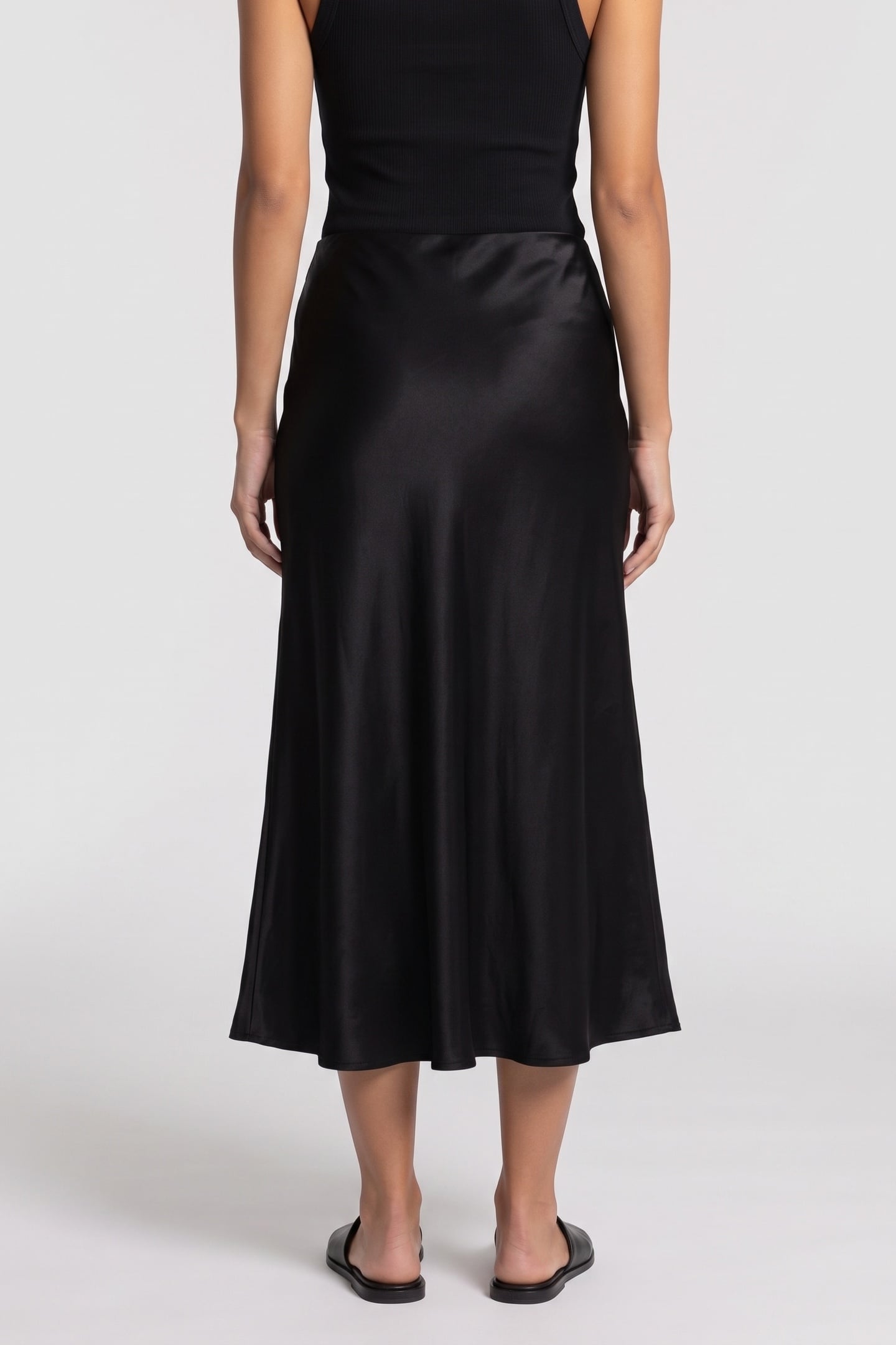 ES ALFRIDA SLIP SKIRT BLACK 2