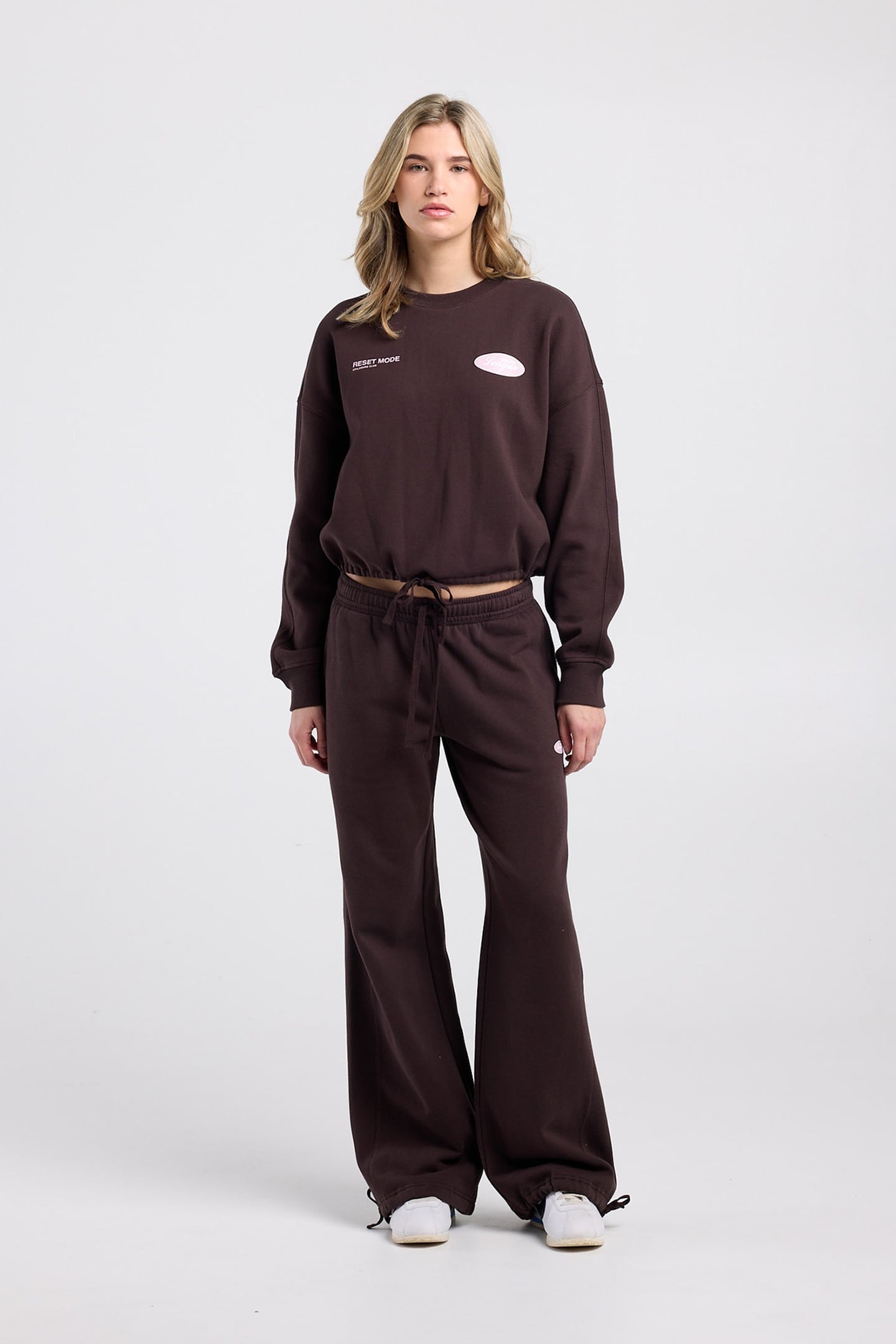 SKYLAR DARK BROWN 2