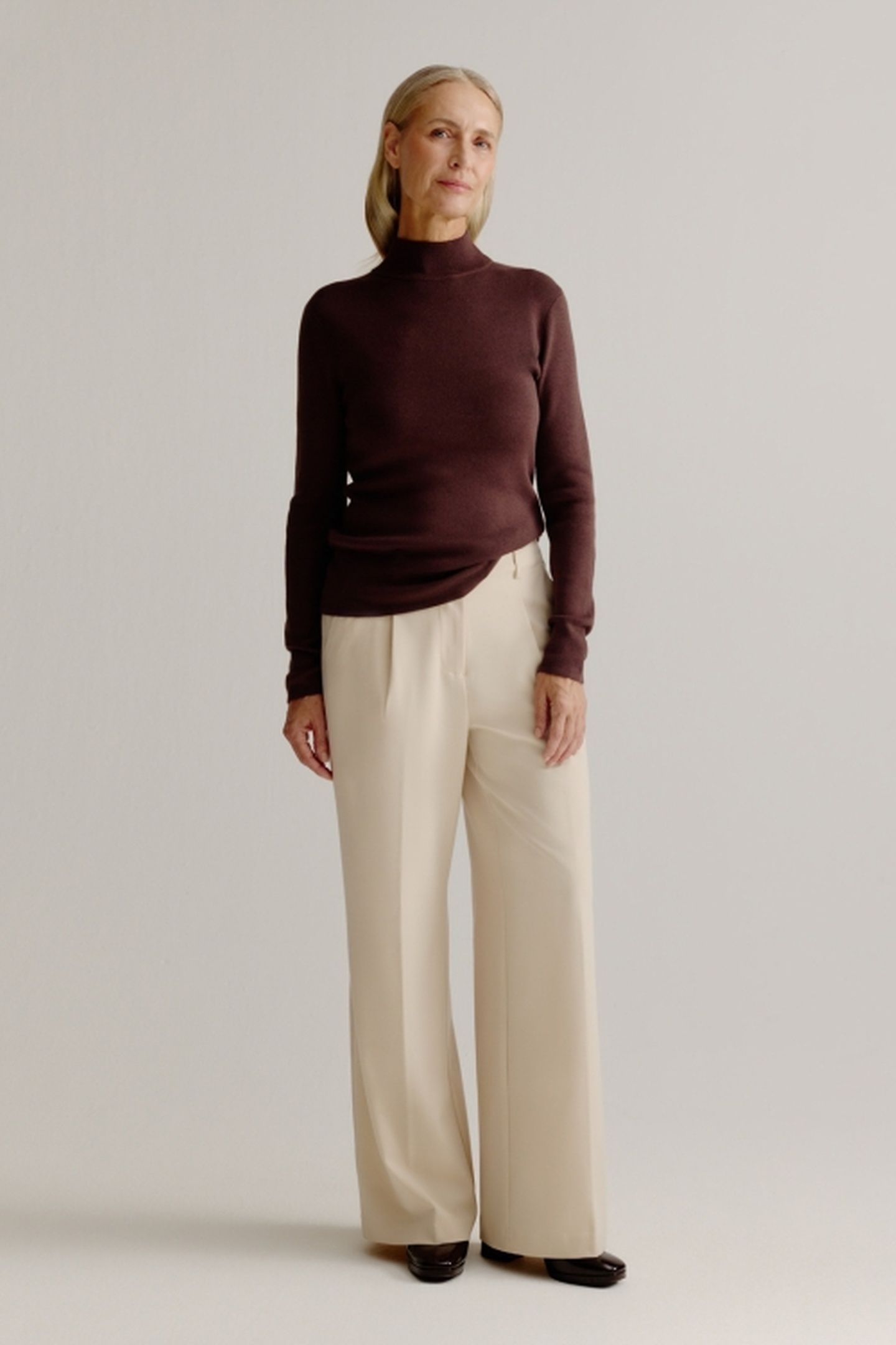 ANGIE SWEATER BROWN 1
