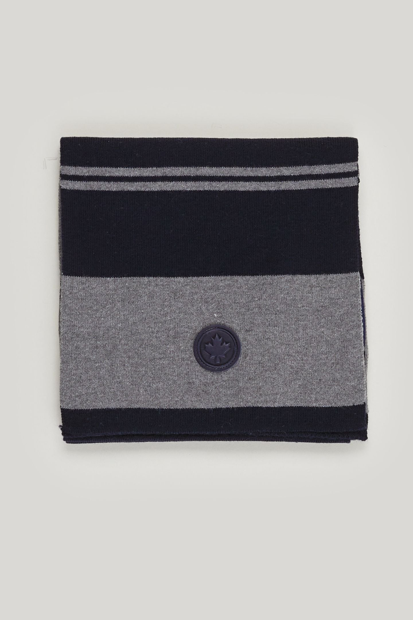 STRIPE PATTERN SCARF BLUE 2