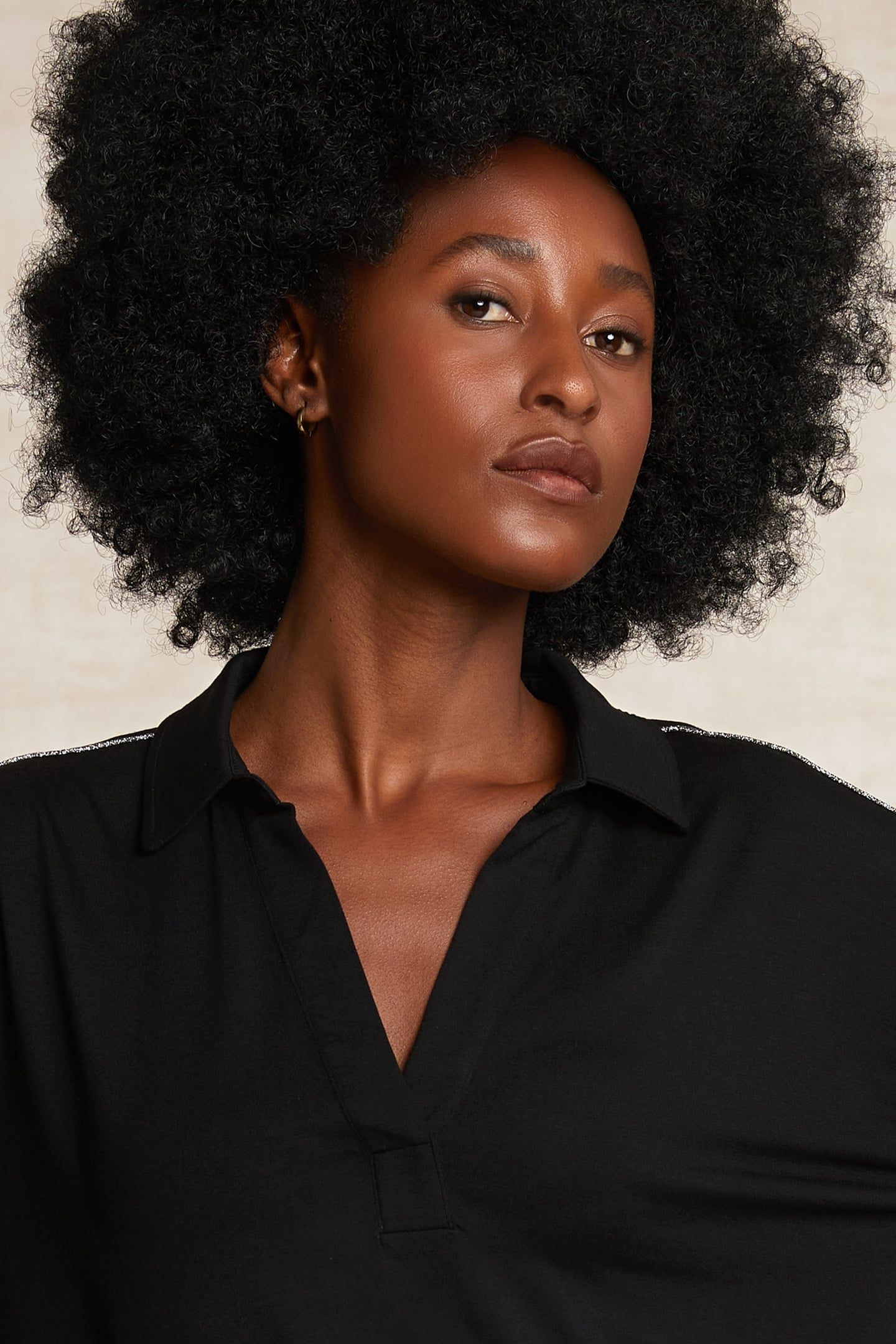VISCOSE V-NECK BLOUSE GLITTER DETAIL BLACK 4