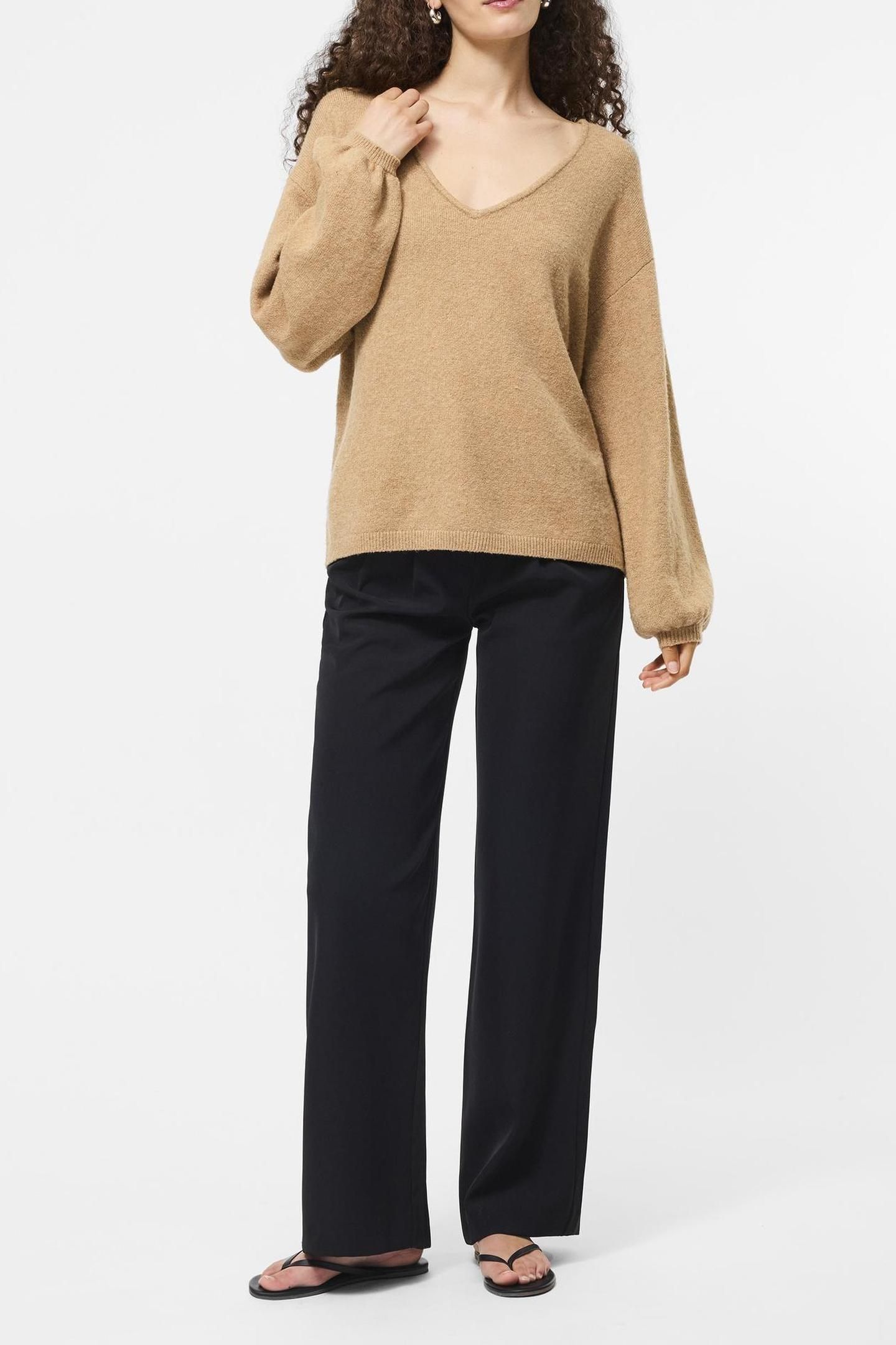 VHARI KNIT VNECK PULLOVER CAMEL 1