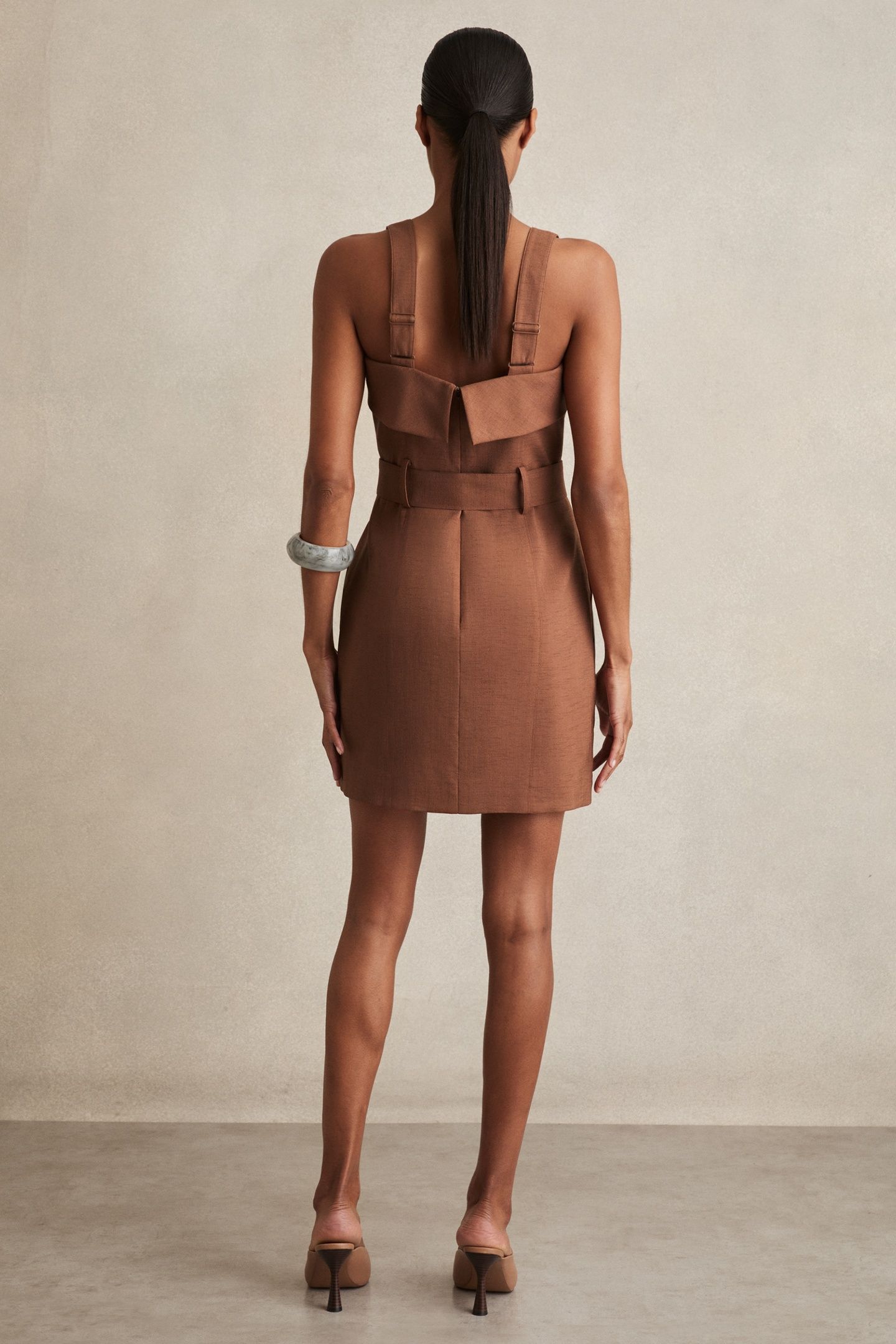 BELTED MINI DRESS BROWN 2
