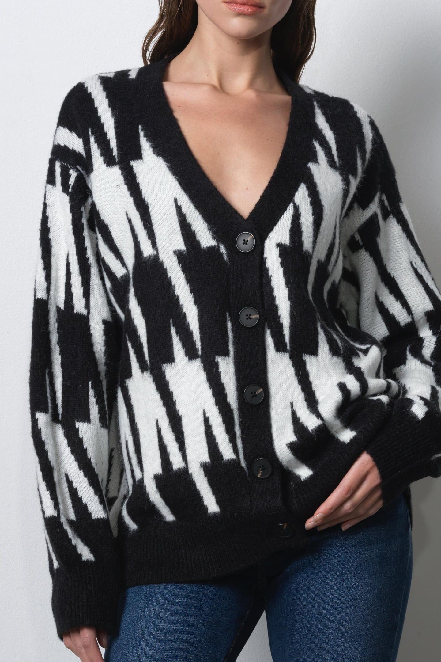 HADLEE JESSIKA CARDIGAN BLACK WINTER WHITE 1