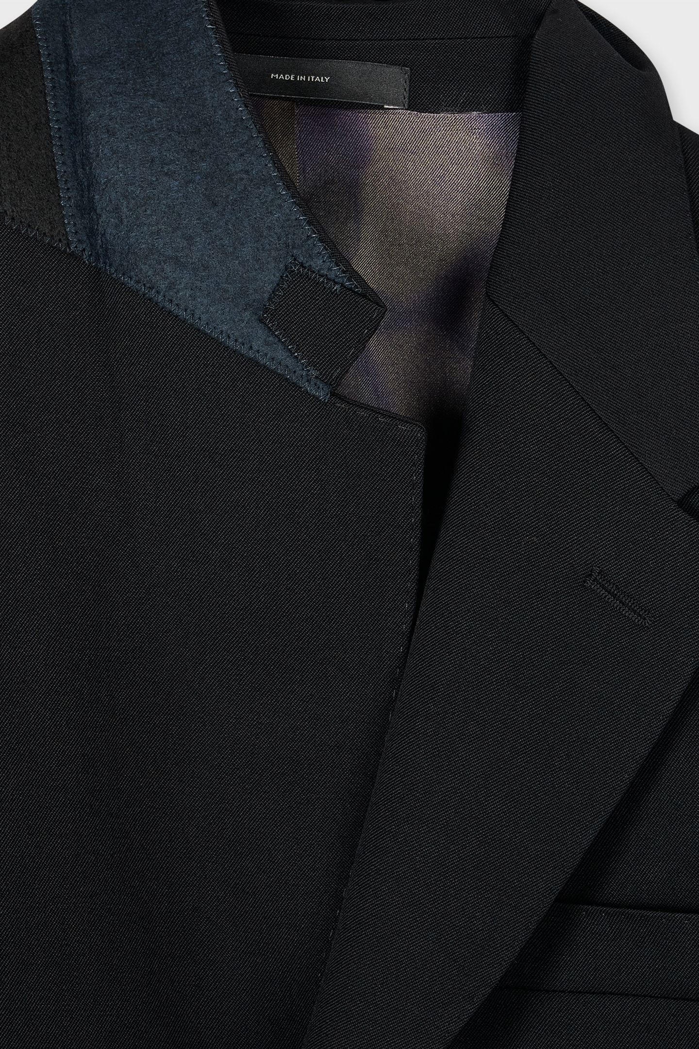 MENS 3 BUTTON JACKET BLACK 3