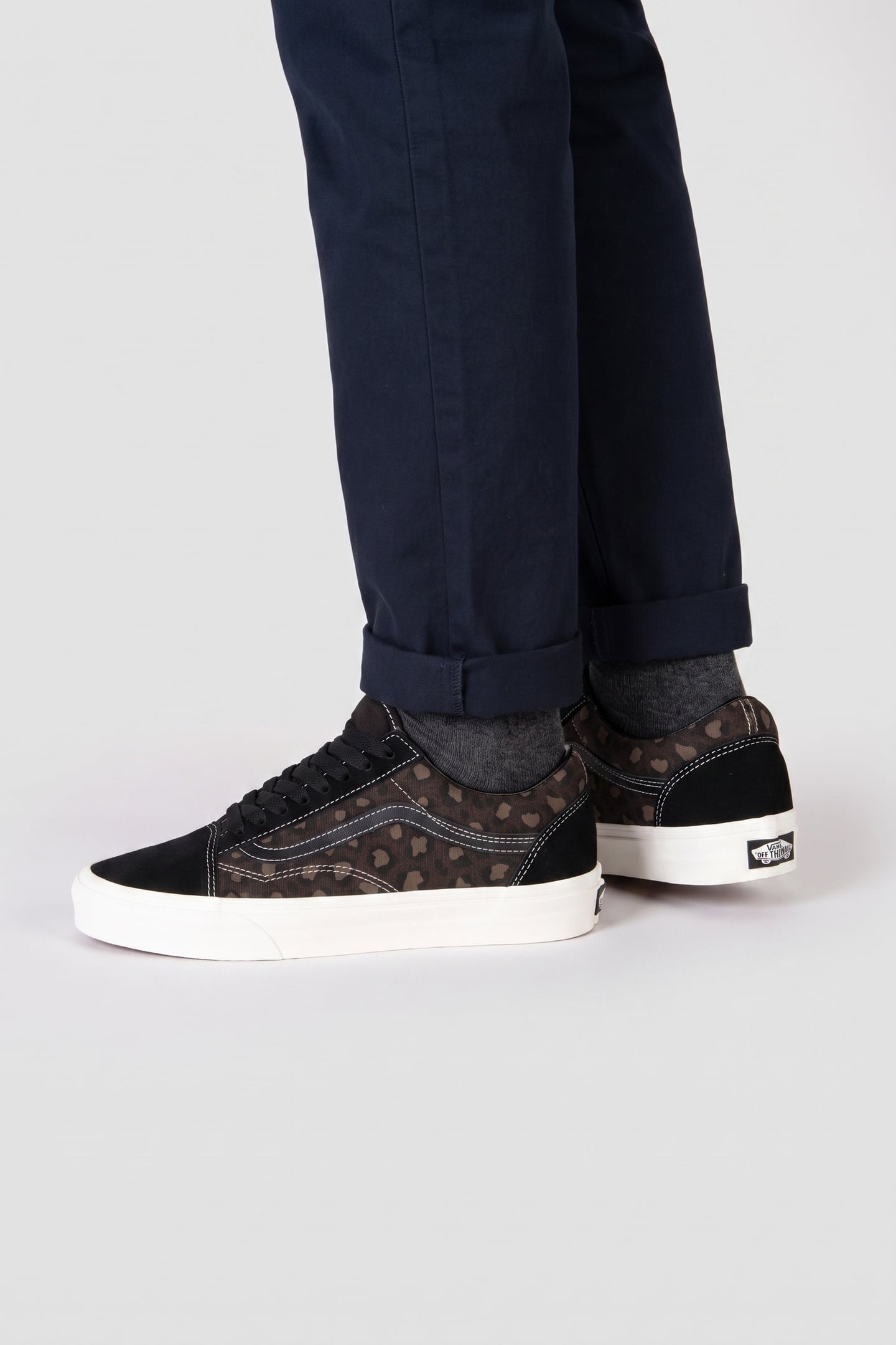 UNISEX OLD SKOOL BLACK 2
